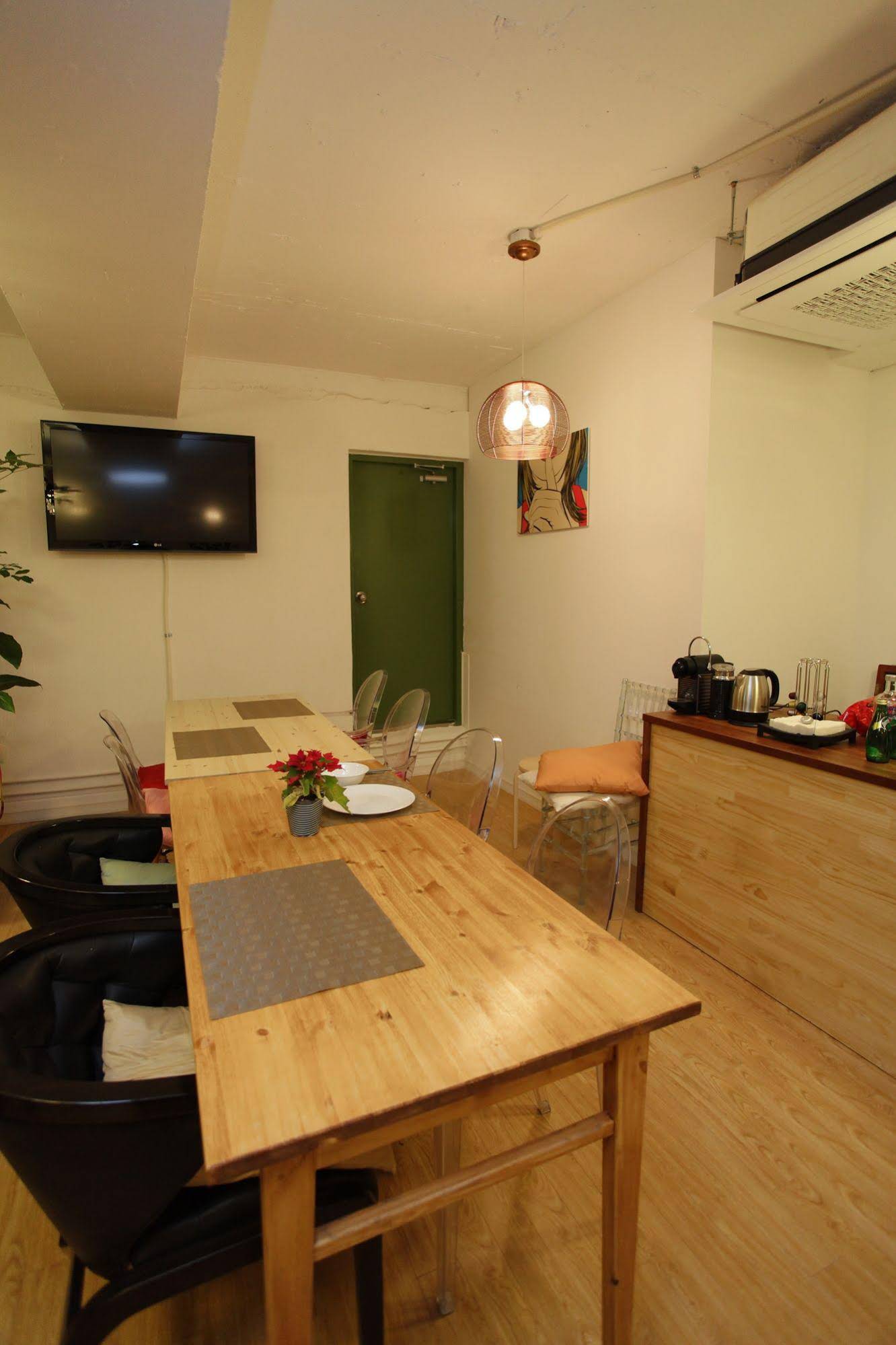 Sum Guesthouse Busan Station