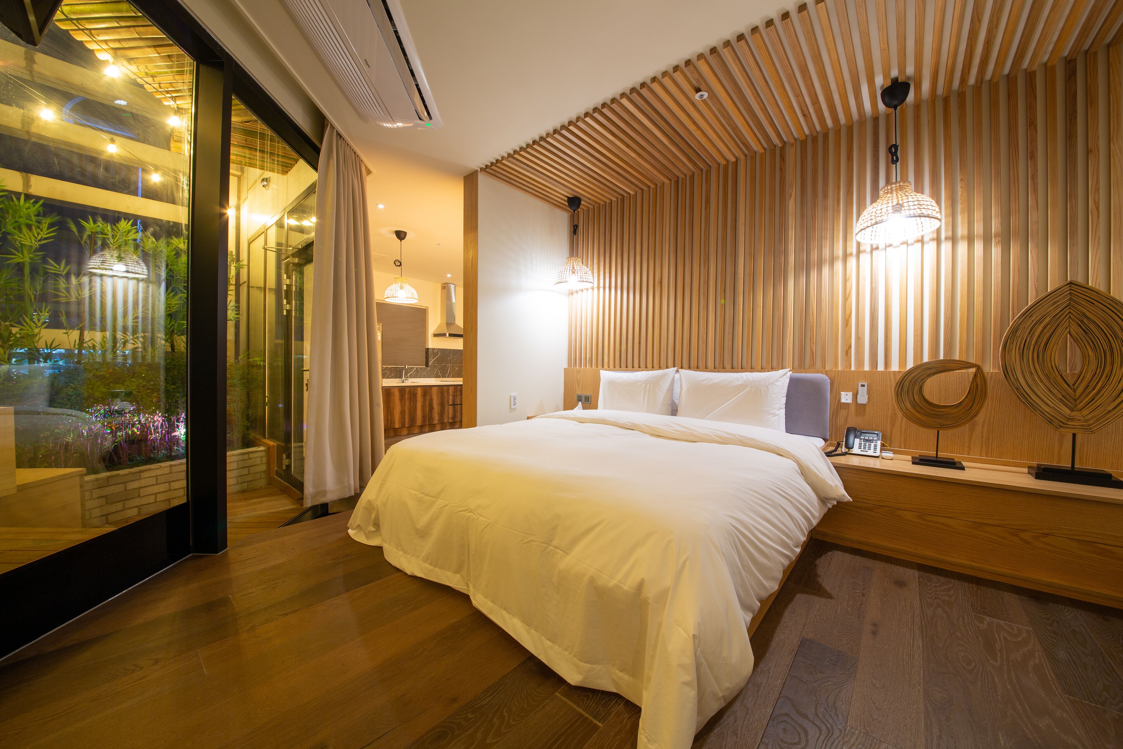 The Bay Club Hotel
