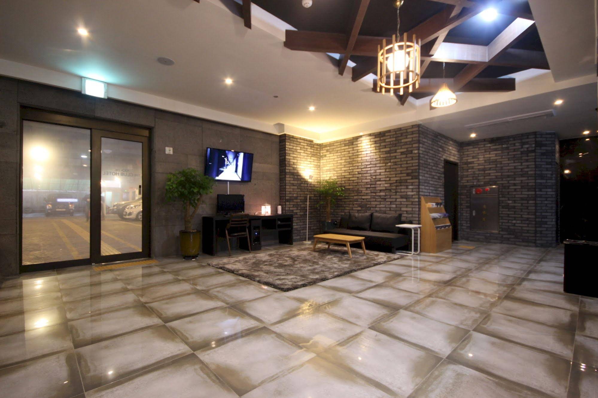 The Club Hotel Seomyeon