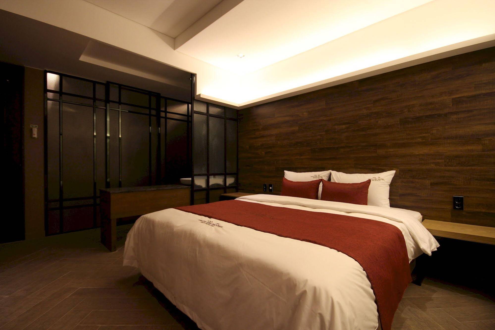 The Club Hotel Seomyeon