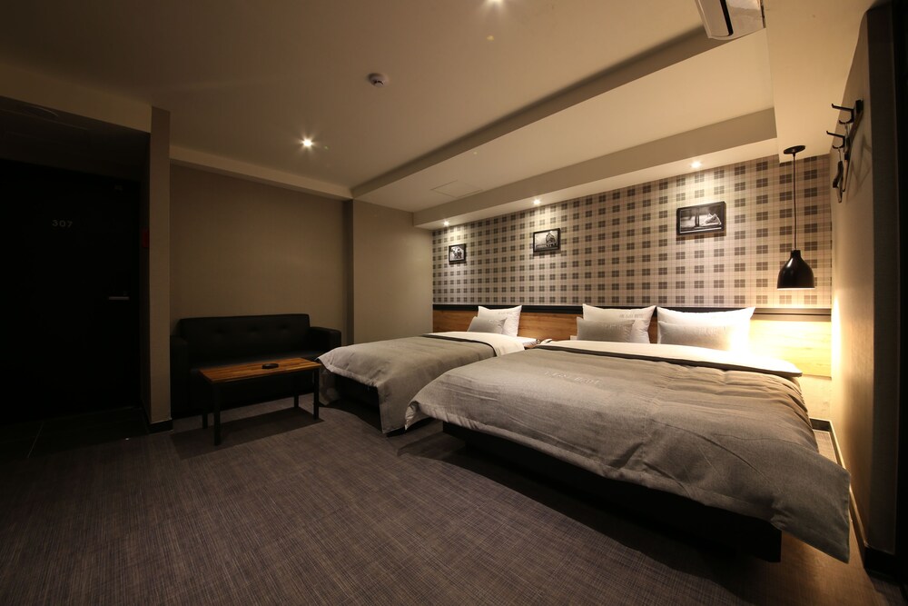 The Last Hotel