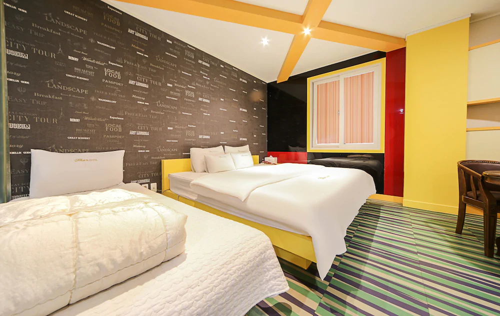 The Sharp Motel