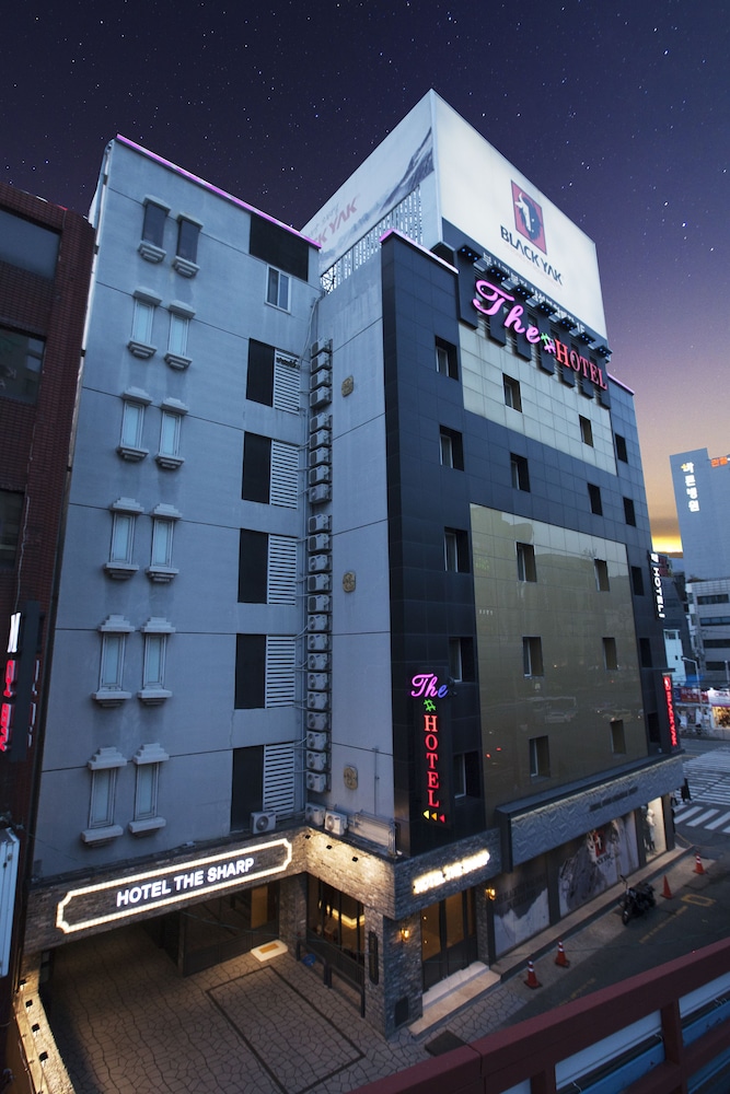 The Sharp Motel