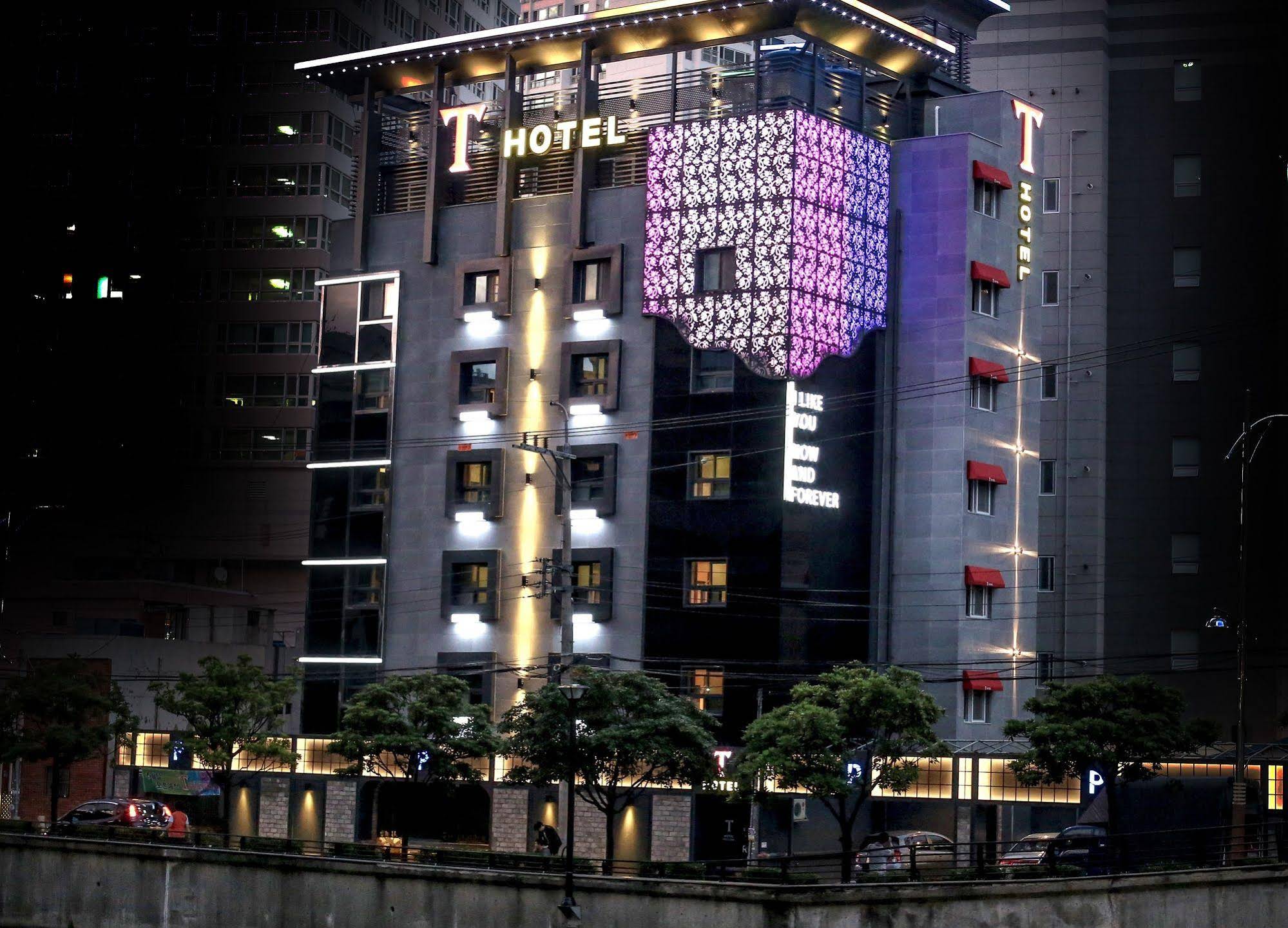T Hotel