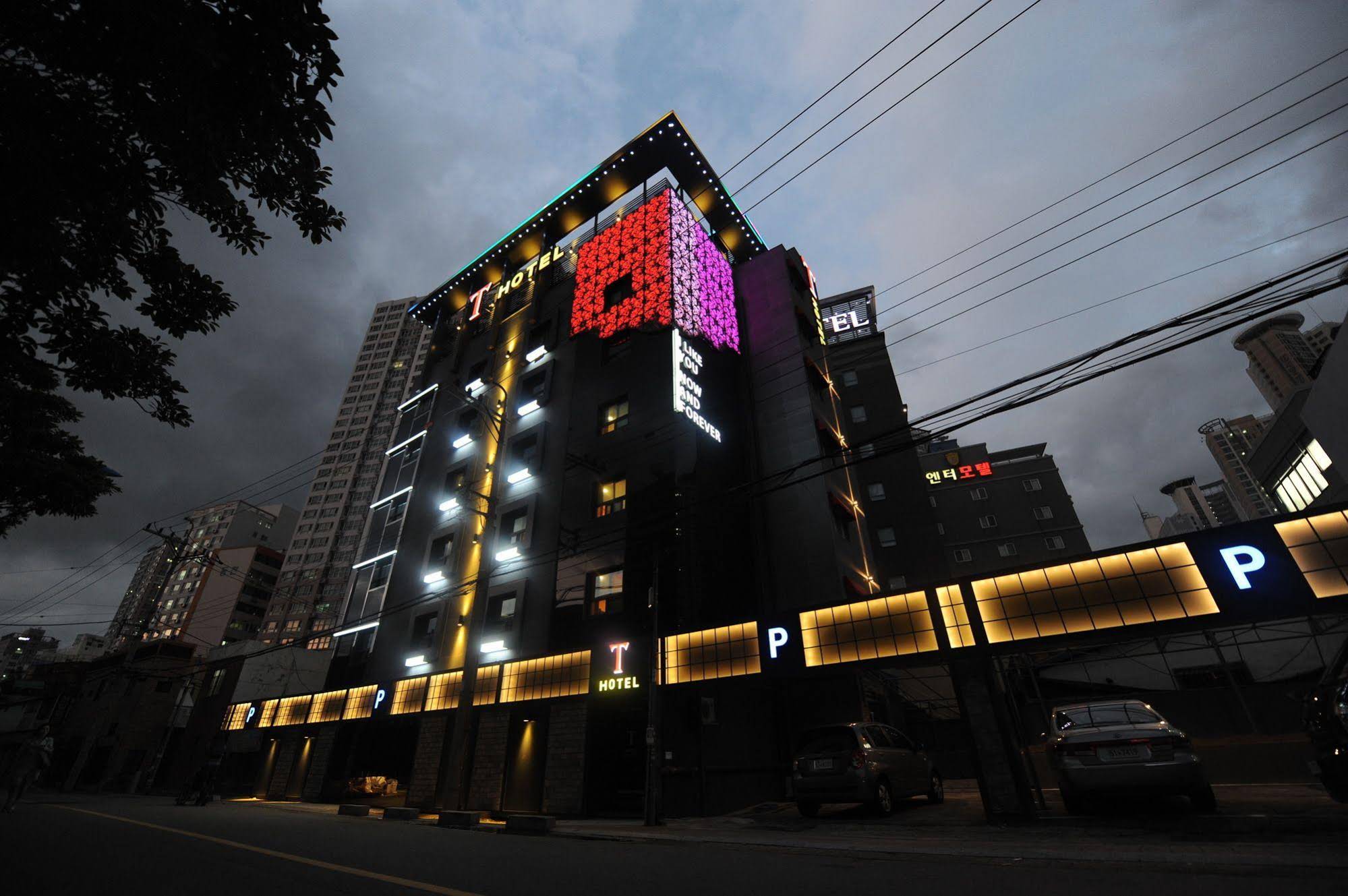 T Hotel