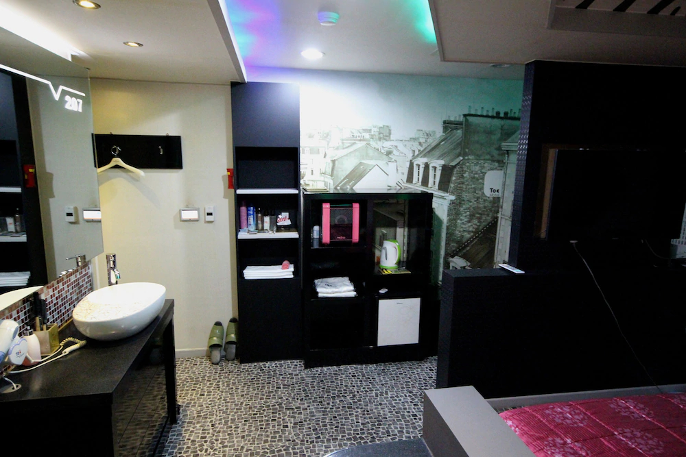 Toc Motel