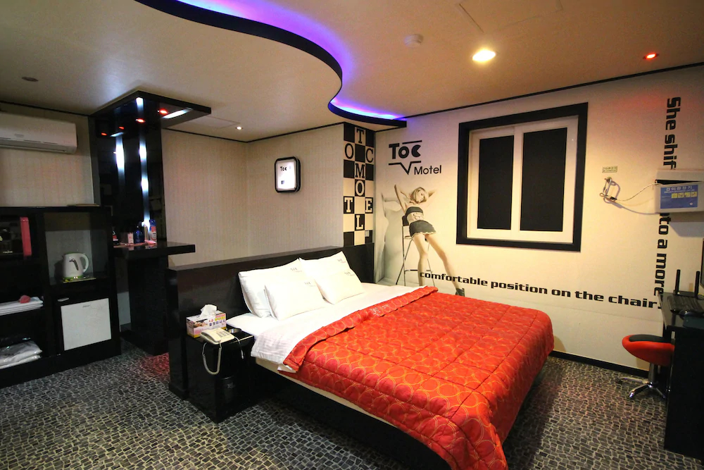 Toc Motel