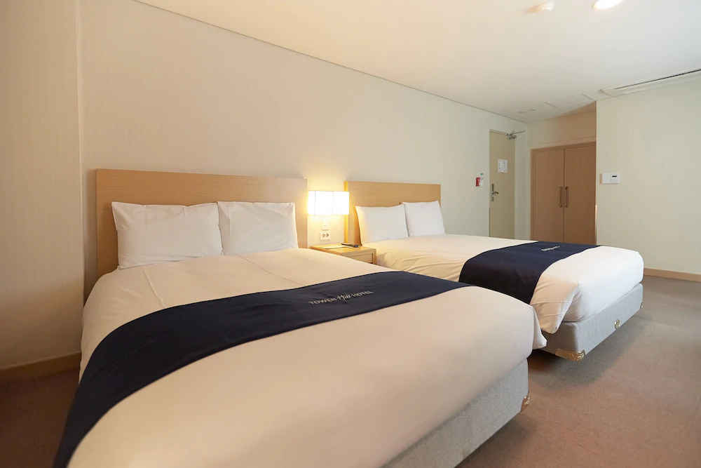 Tower Hill Hotel
