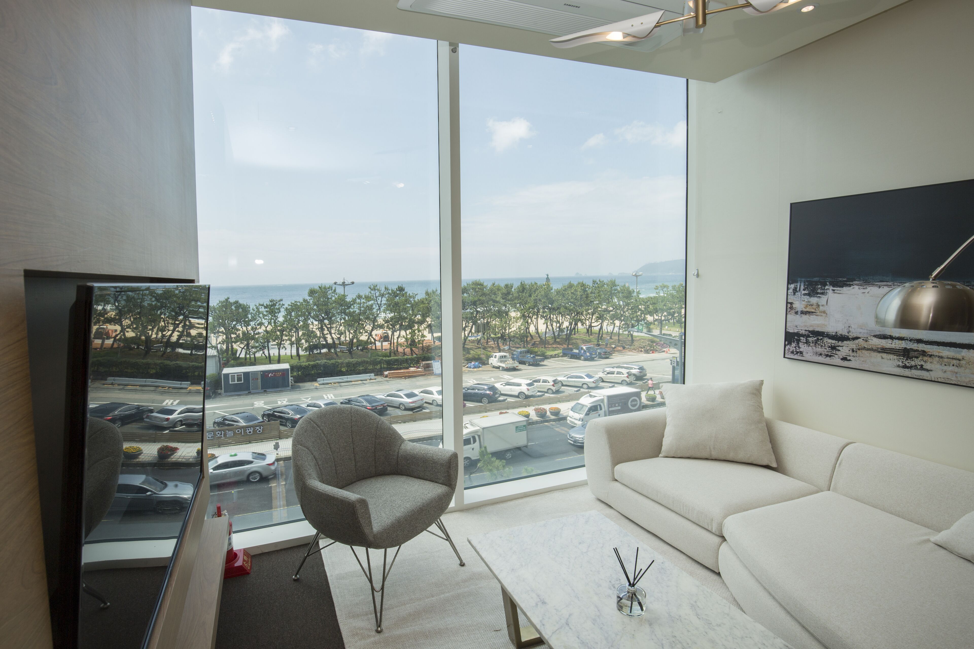 UH Suite Haeundae Harbour Town 4th Floor