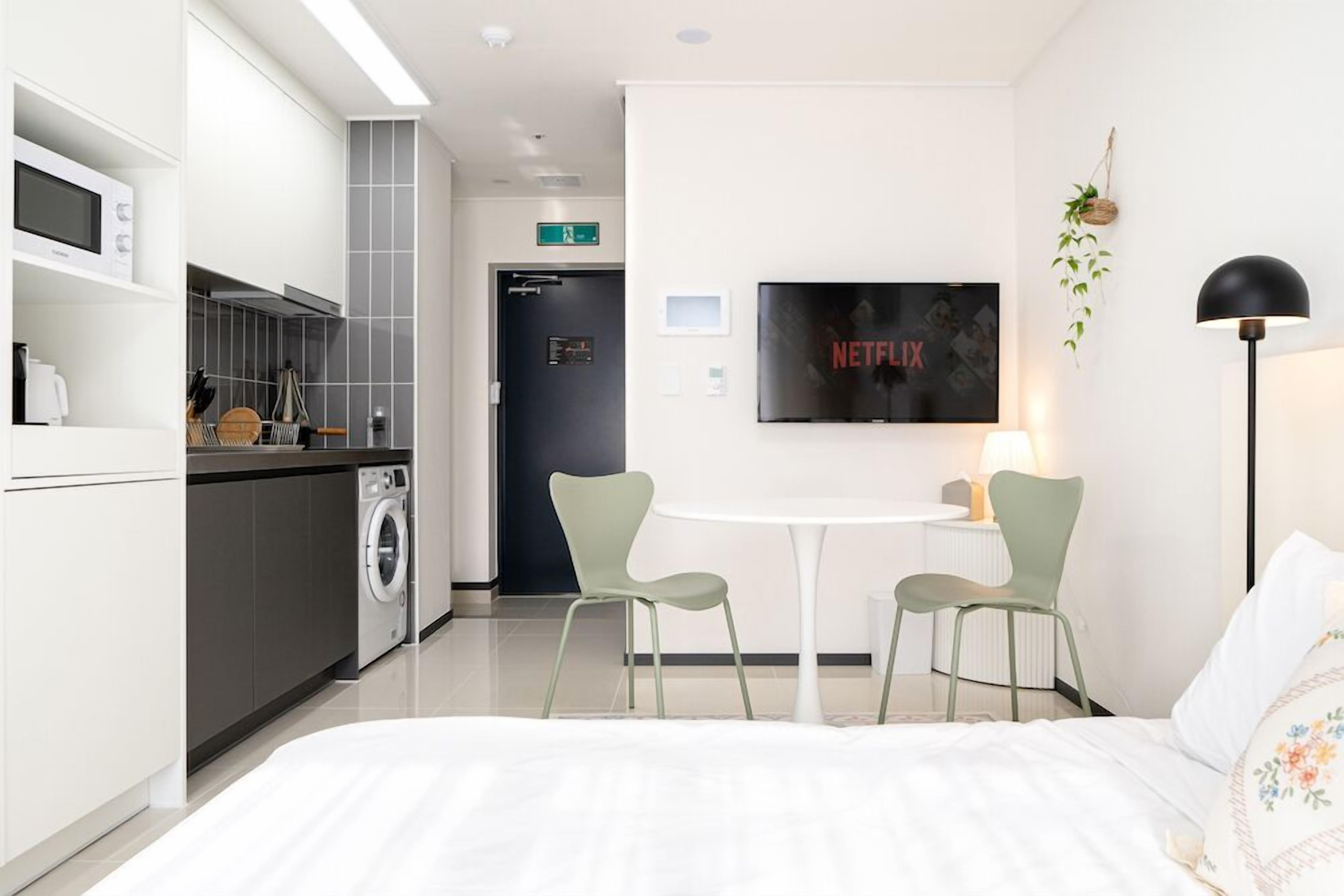 Urbanstay Busan Yeonsan