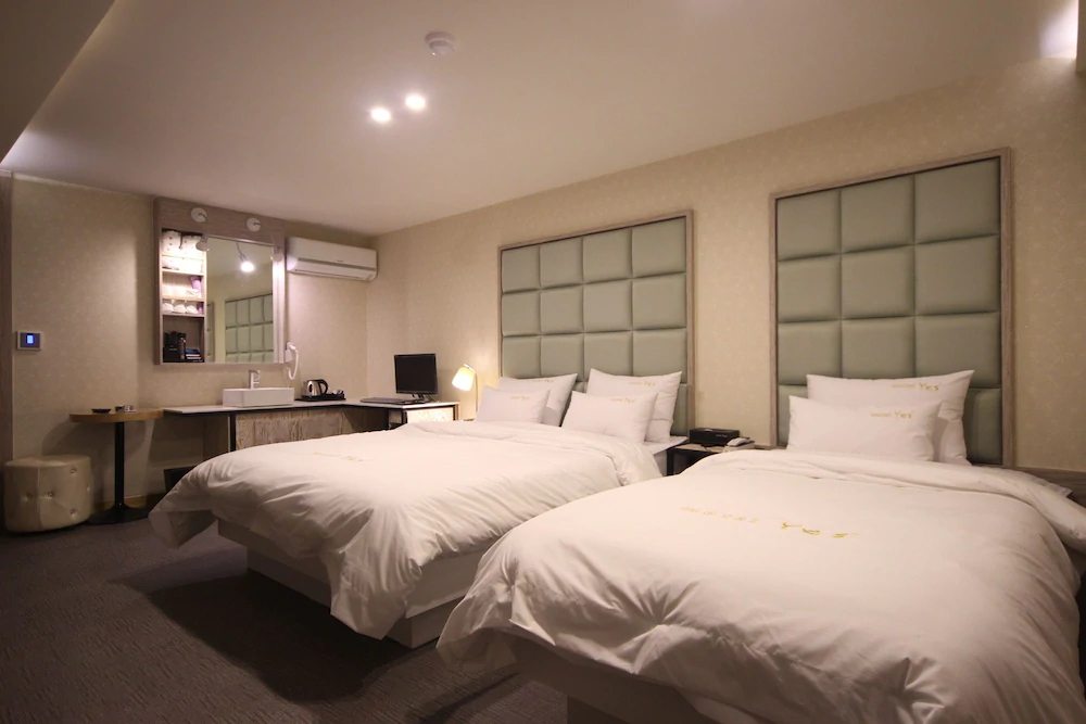 Yes Motel