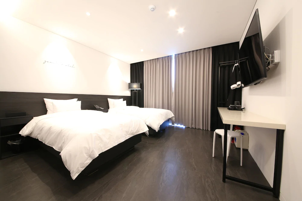Zam 101 Hotel
