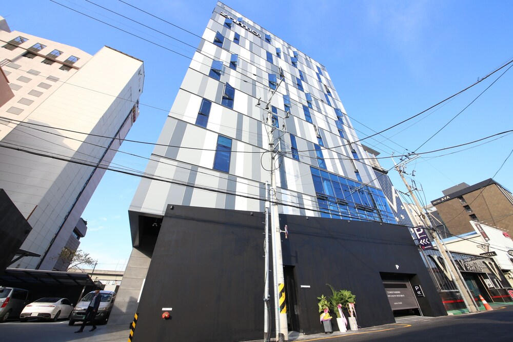 Zam 101 Hotel