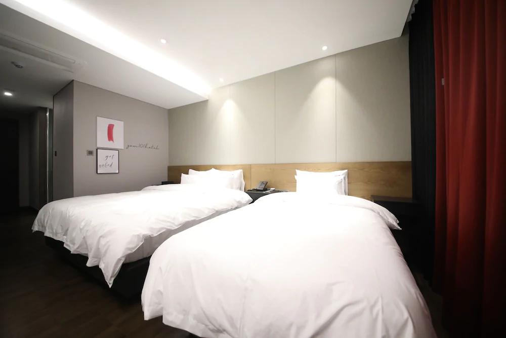 Zam 101 Hotel