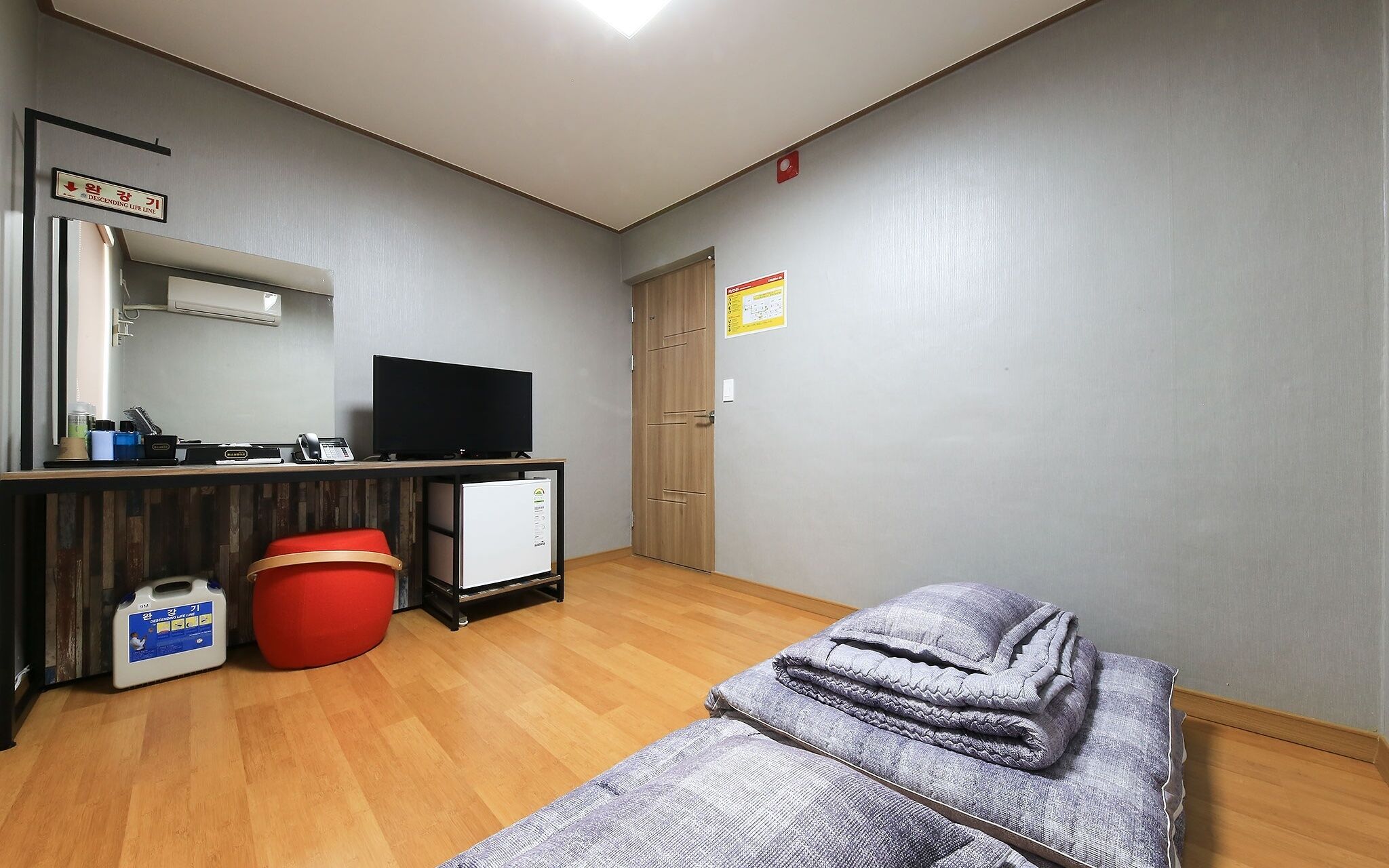 Buyeo Hongsan 3F Motel