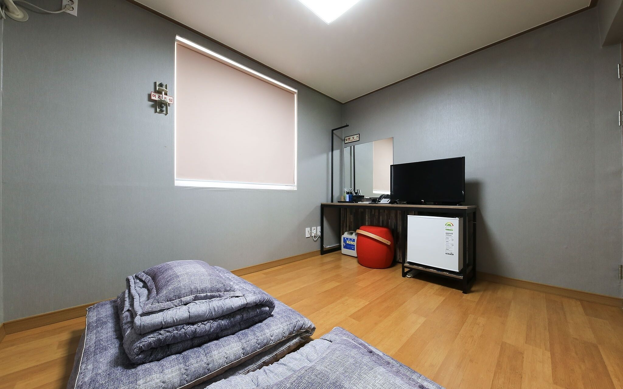 Buyeo Hongsan 3F Motel
