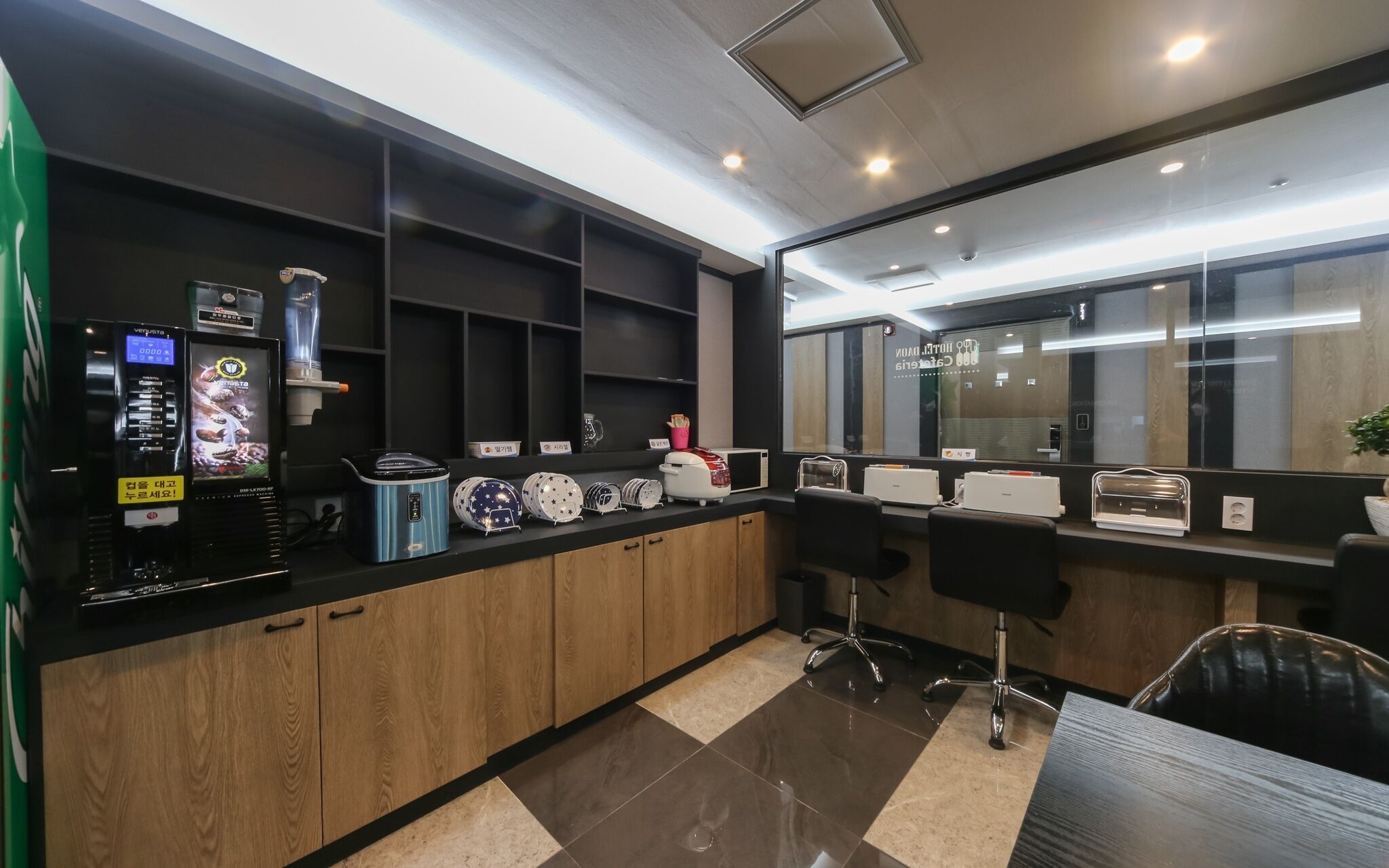 Changwon Bonggok Dong Hotel Daon