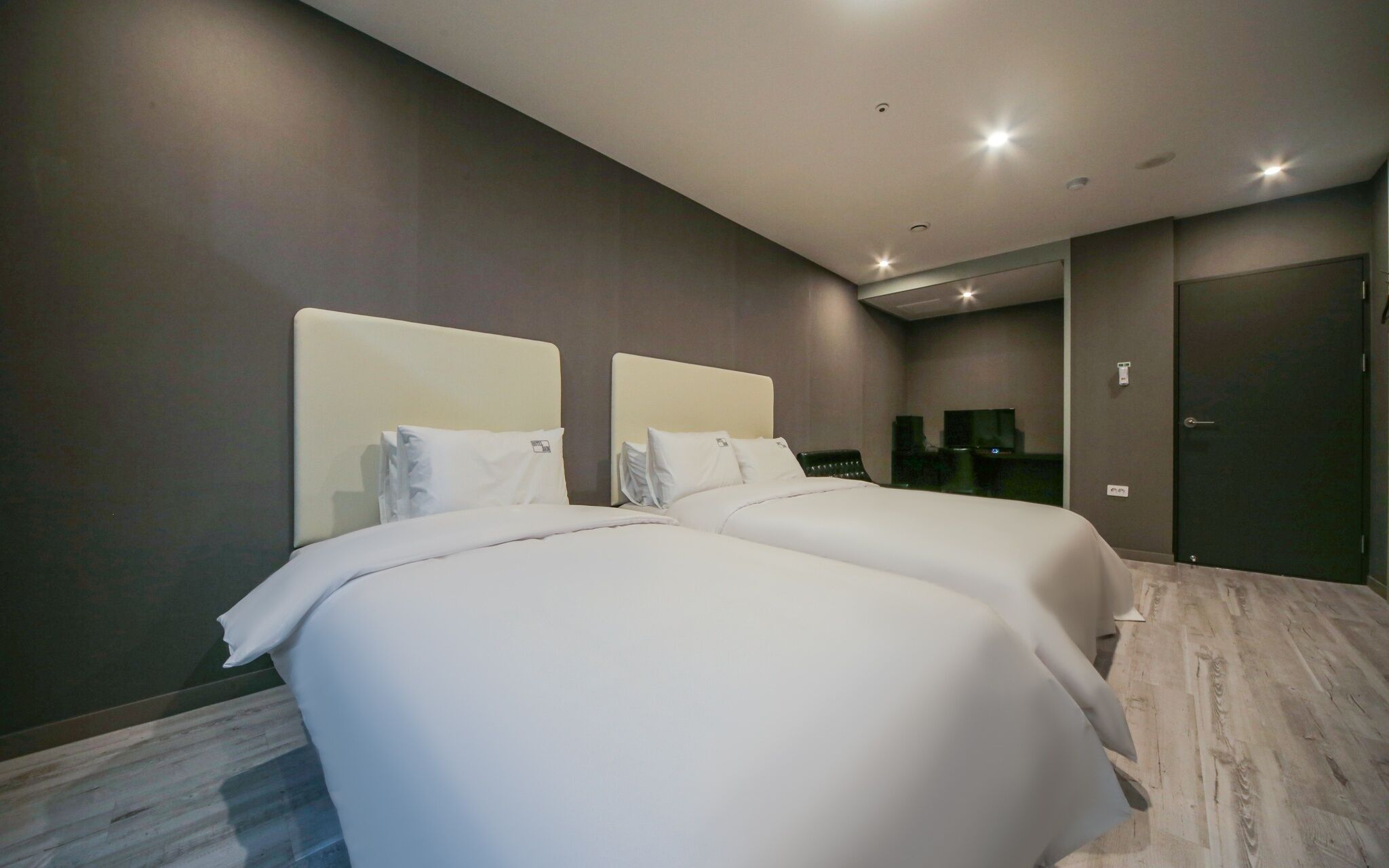 Changwon Bonggok Dong Hotel Daon