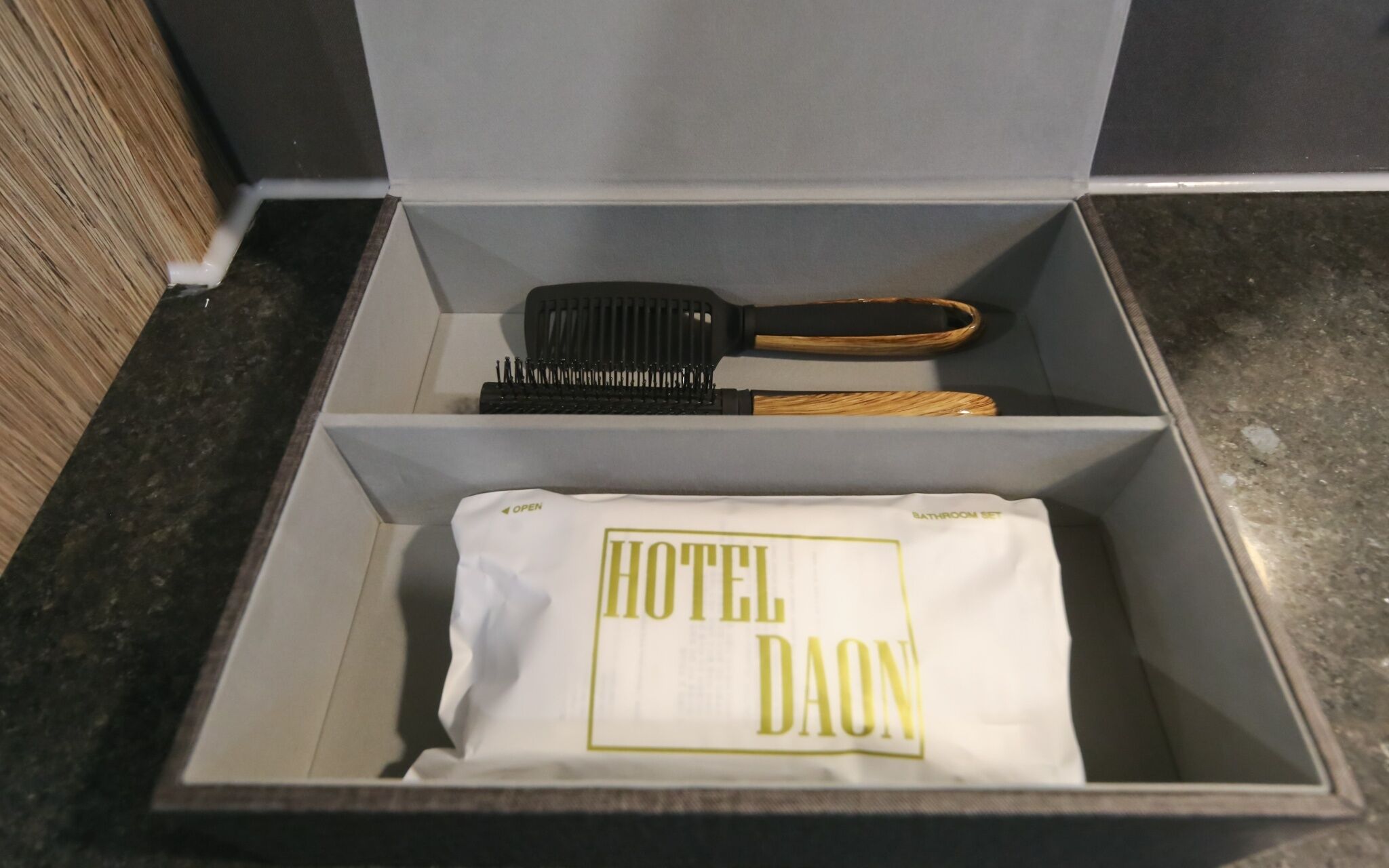 Changwon Bonggok Dong Hotel Daon