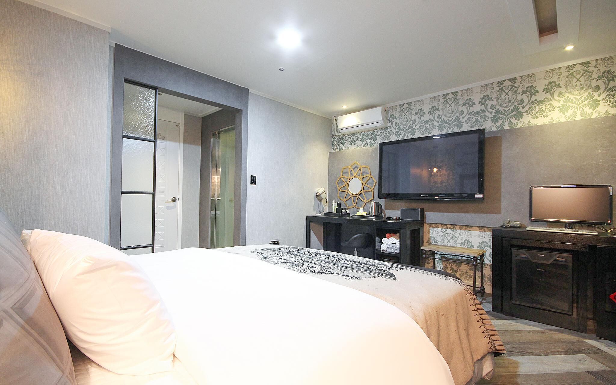 Changwon Haryeon Design Hotel