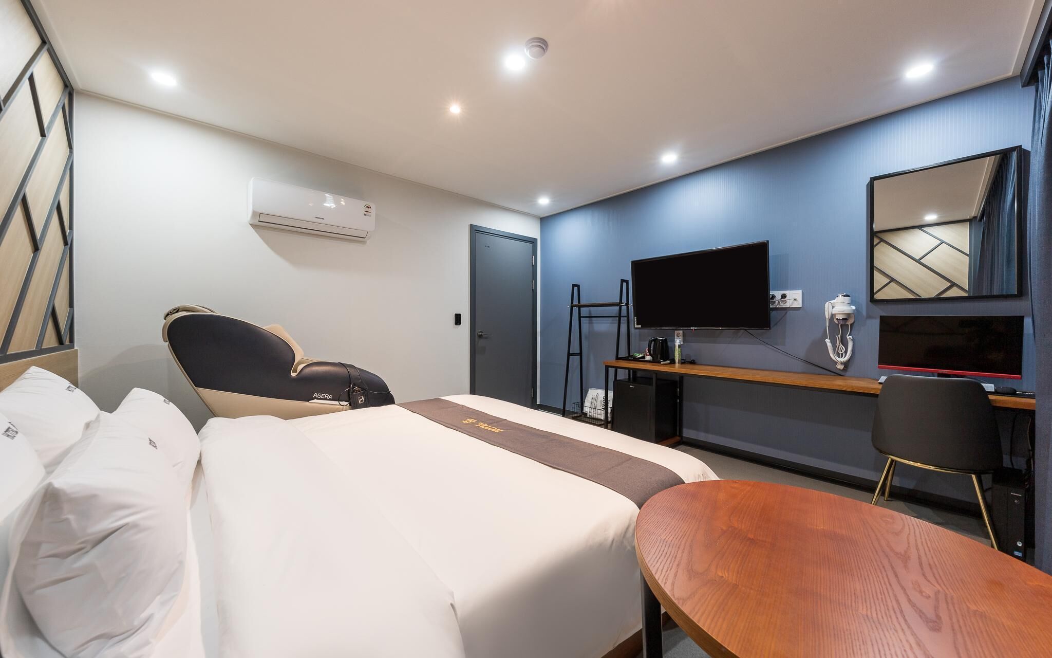 Changwon Jungangdong Business Hotel Hue