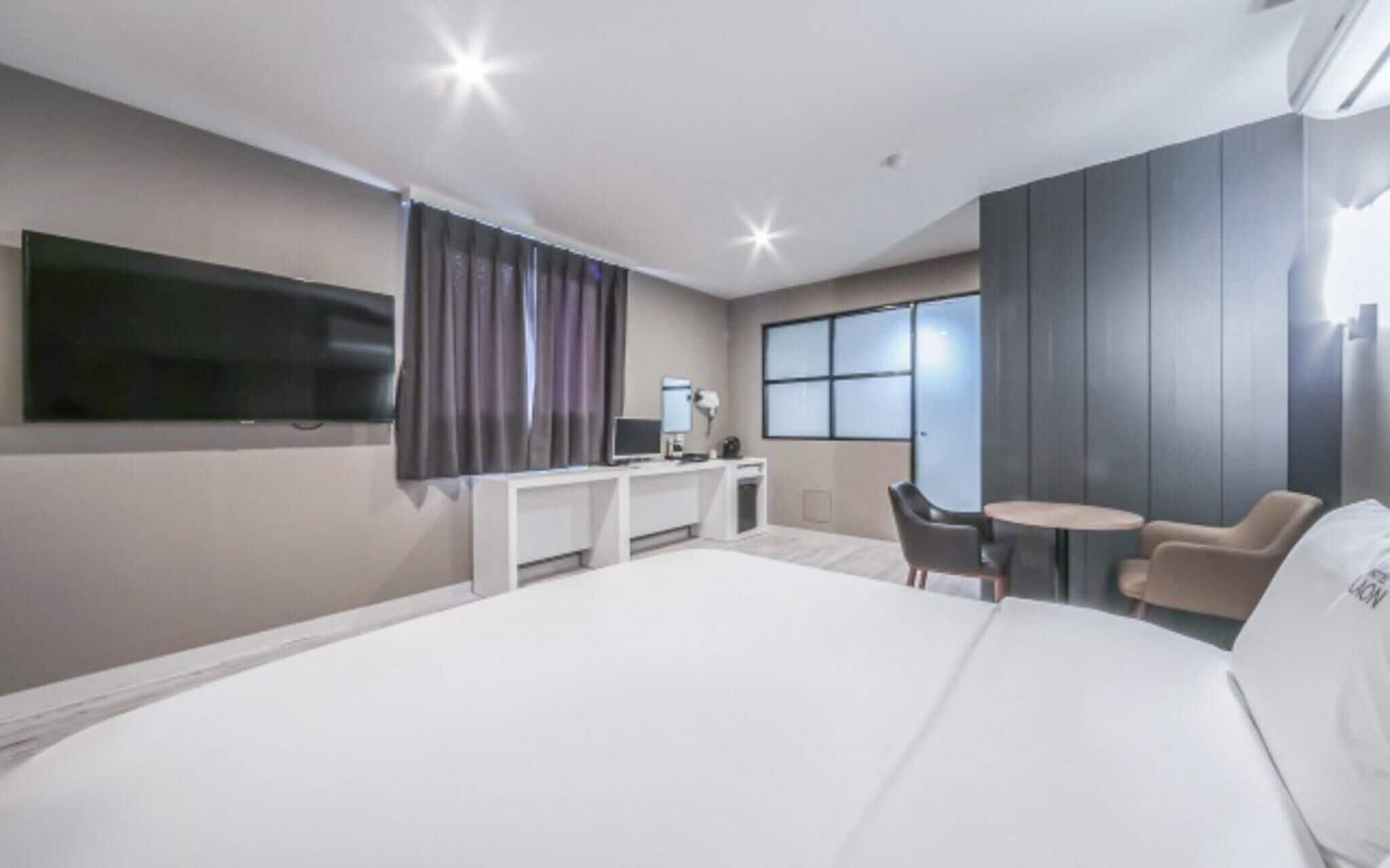 Changwon Myeongseodong Hotel Laon