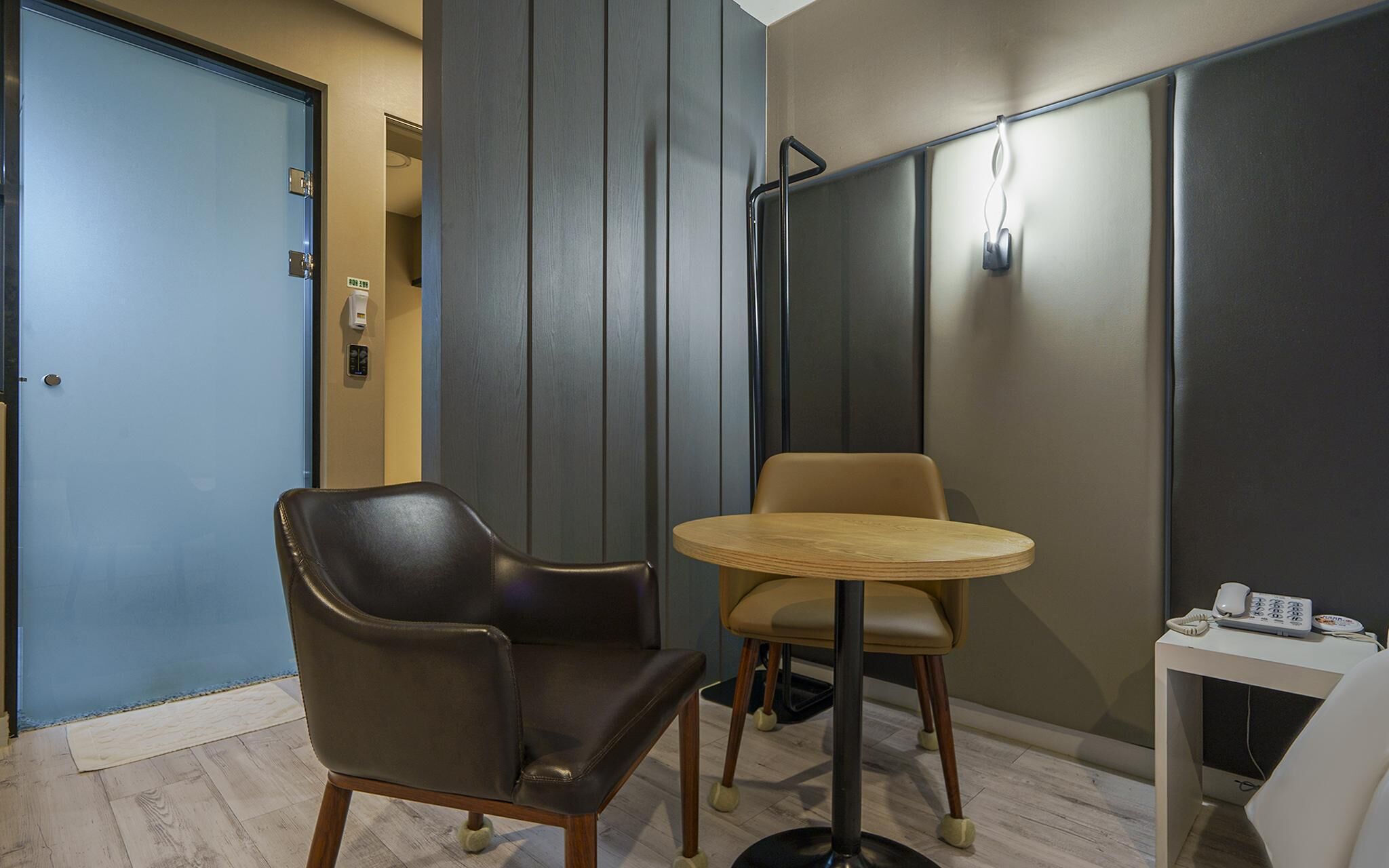 Changwon Myeongseodong Hotel Laon