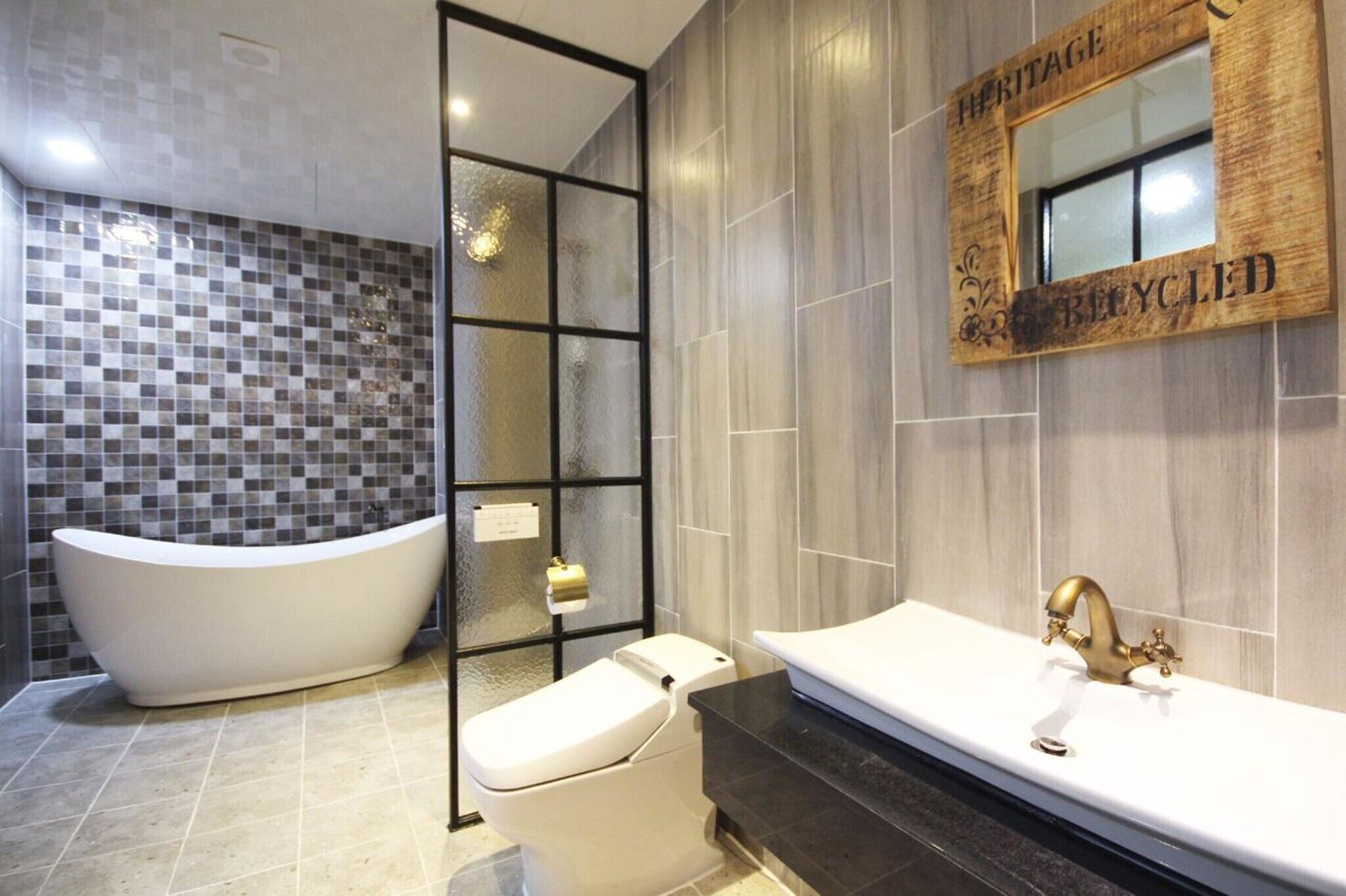 Changwon Sangnamdong Heritage Hotel