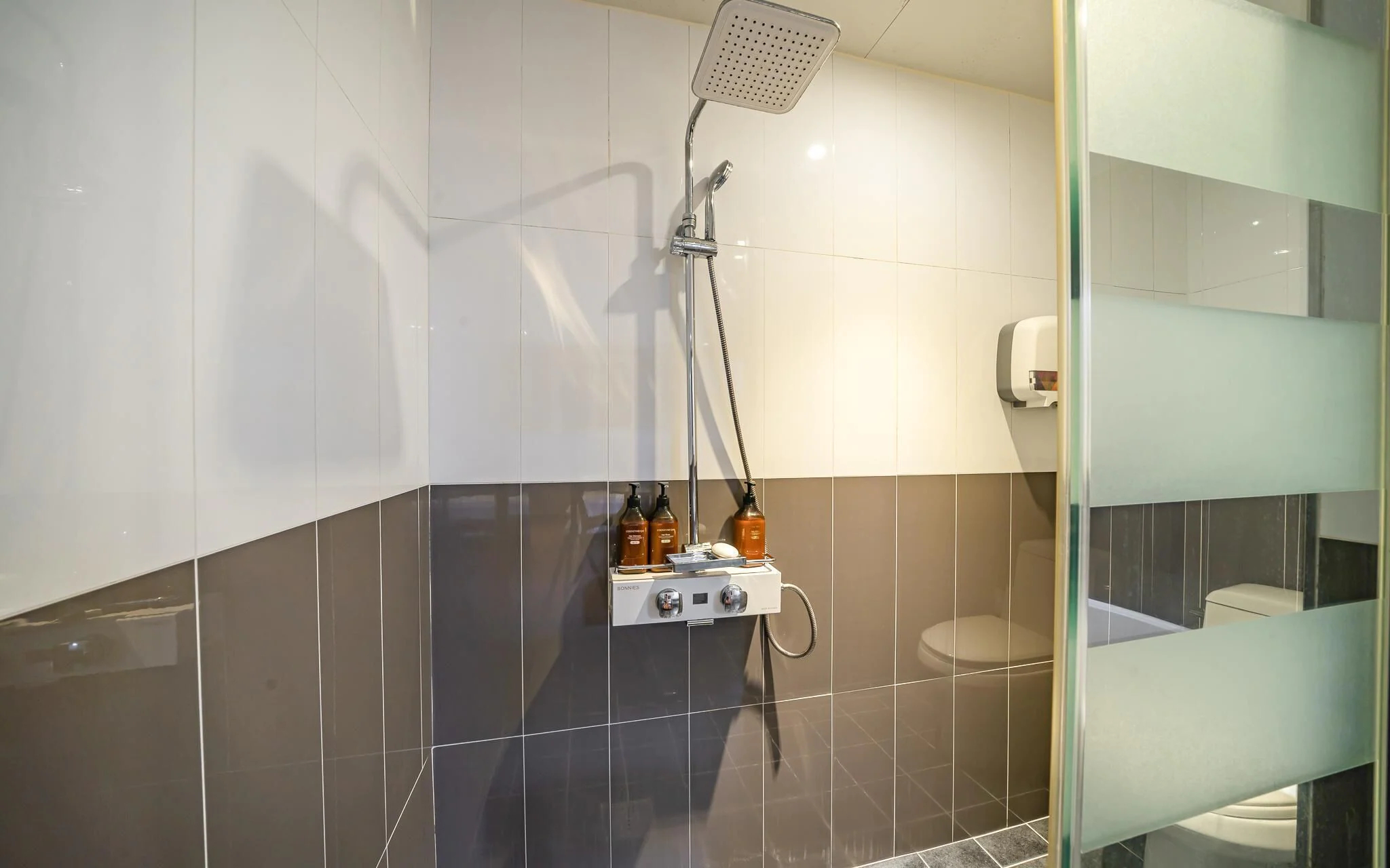 Changwon V3 Self Check-In Motel