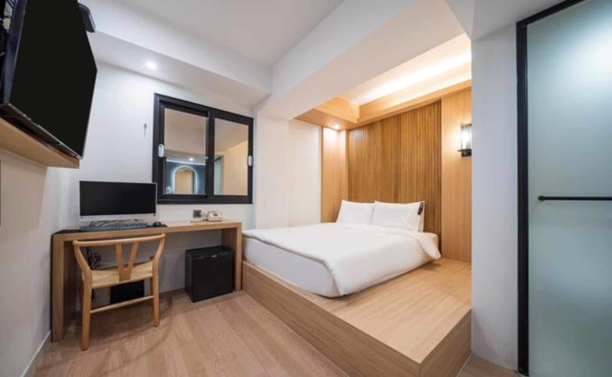 Hotel 701