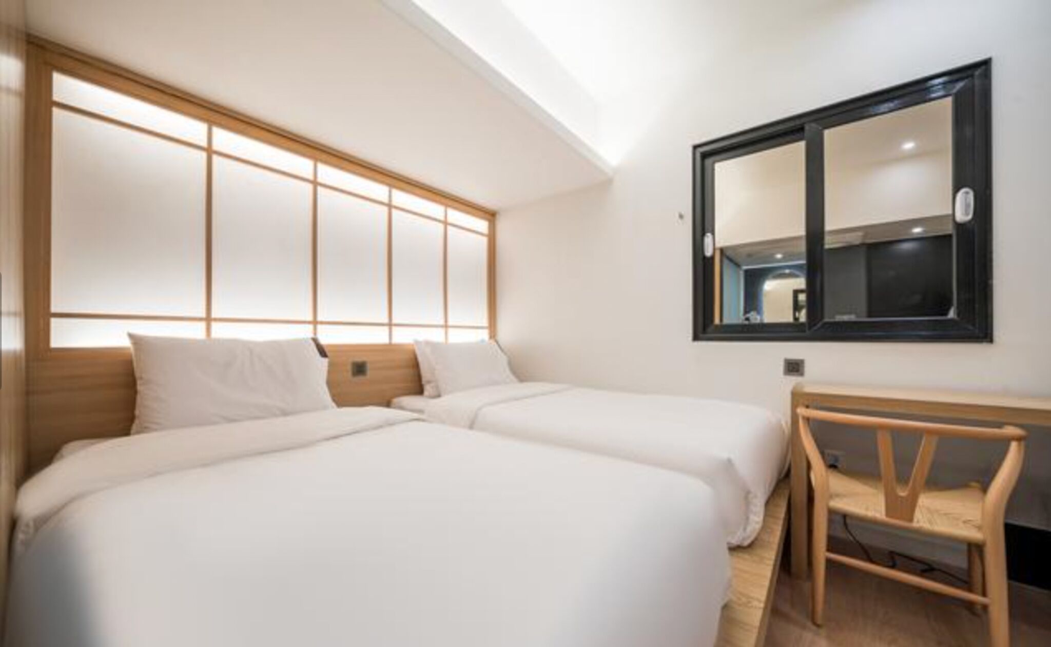 Hotel 701