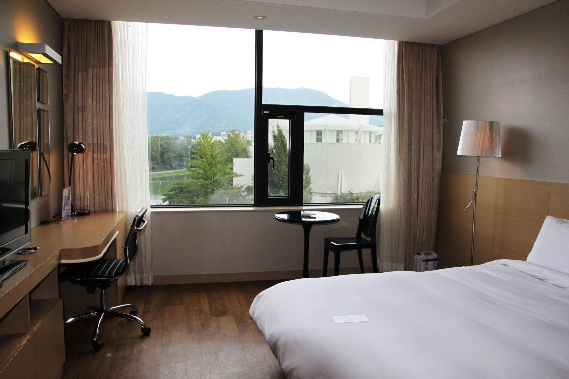 Hotel Avenue