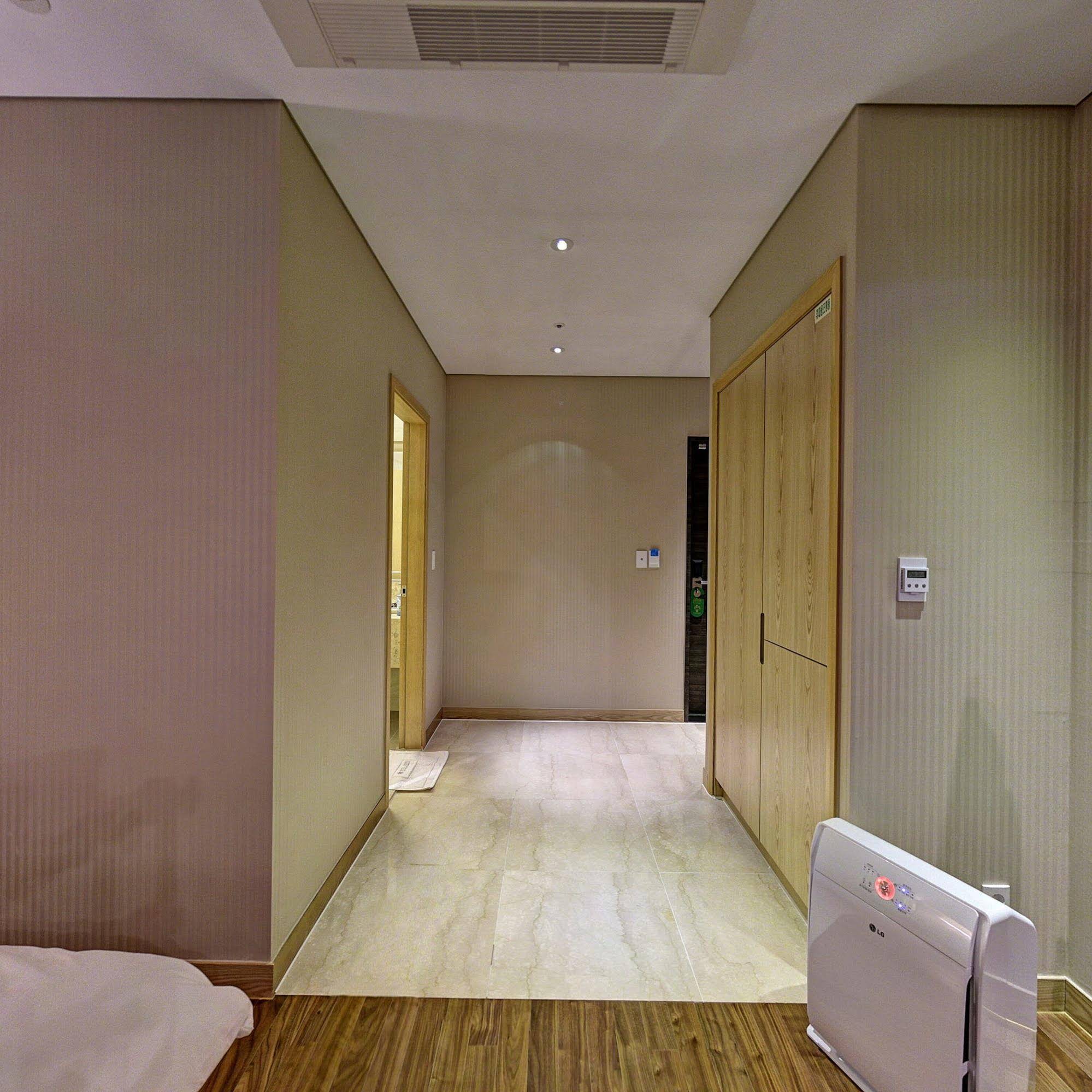 Hotel Avenue