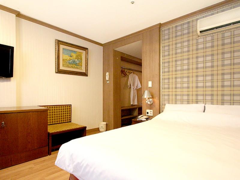 Olympic Hotel