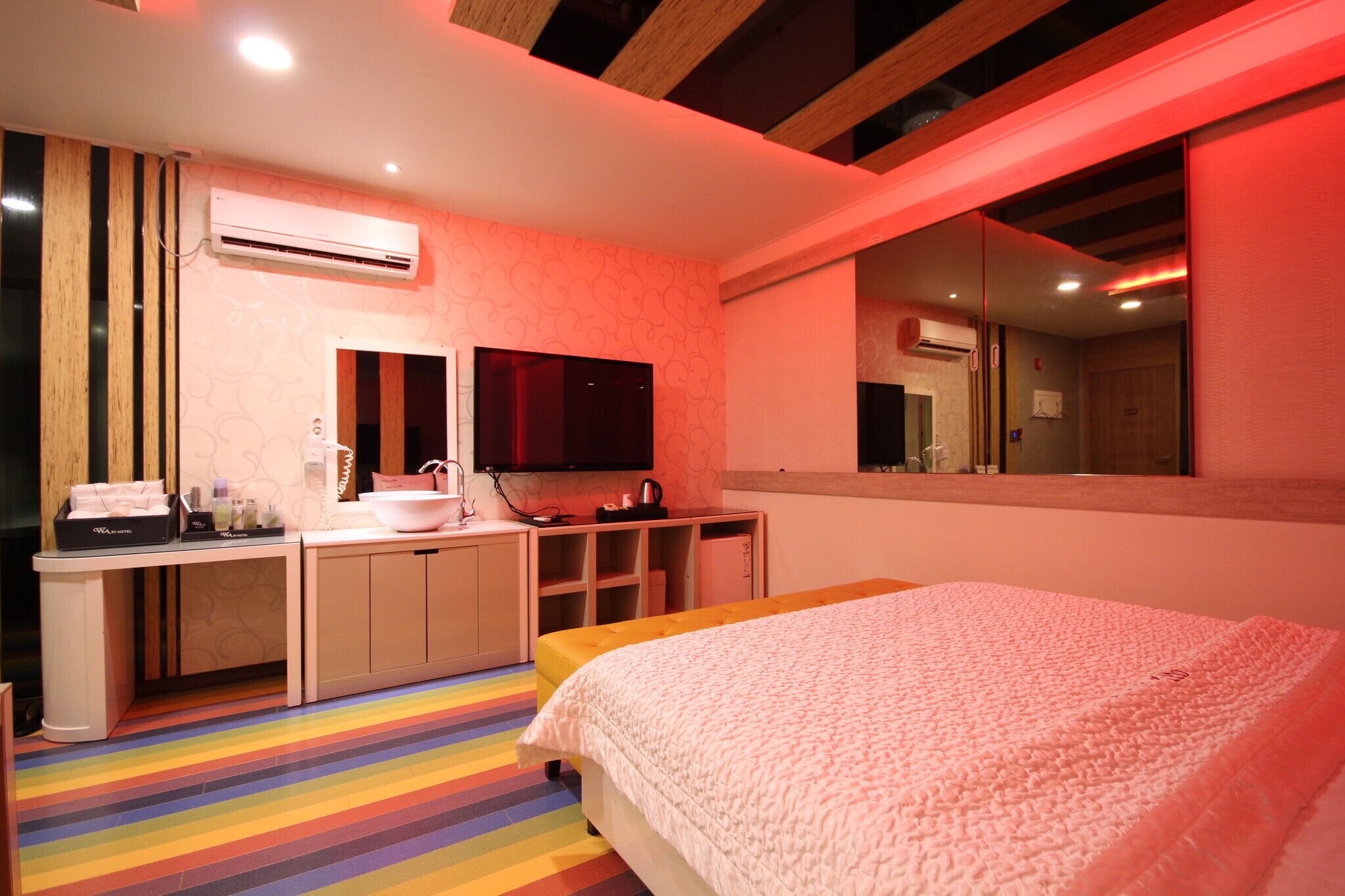 WA Motel