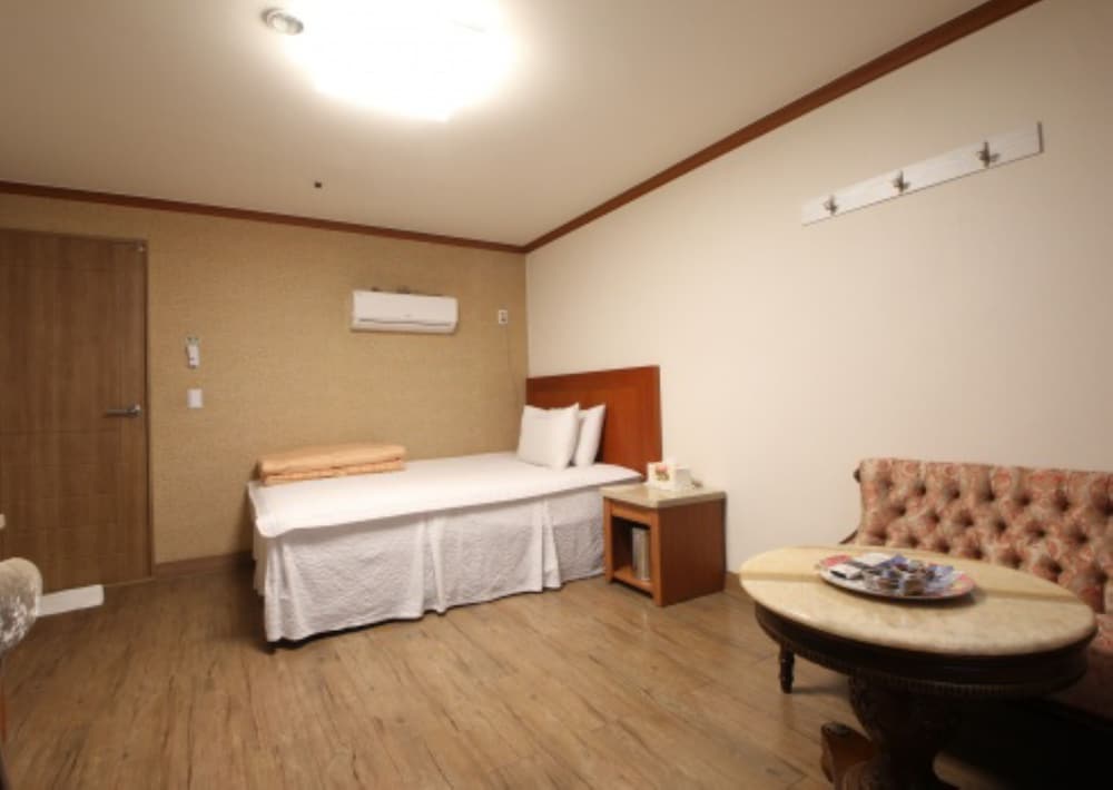 Yangji Park Hotel
