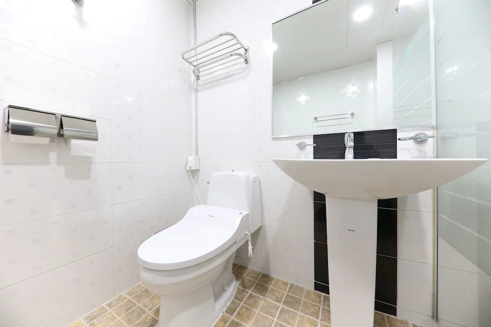 Brown Dot Hotel Cheonan