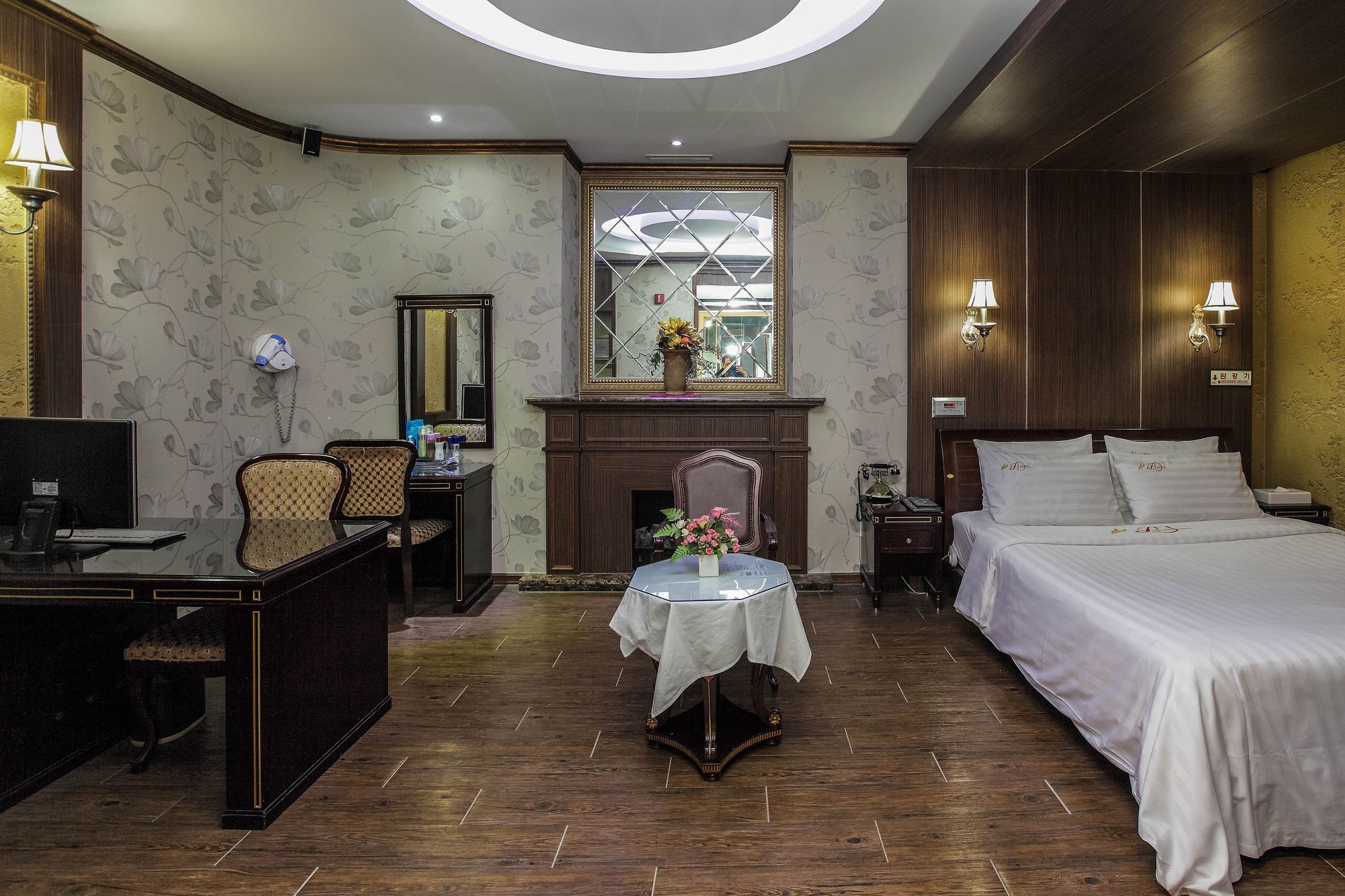 Cheonan Best B Hotel
