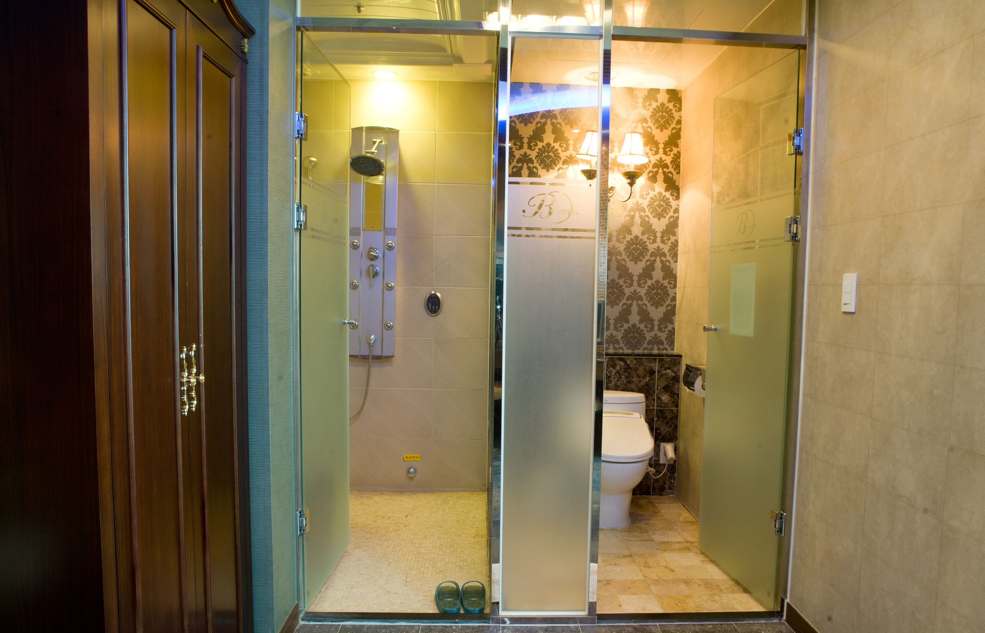 Cheonan Best B Hotel