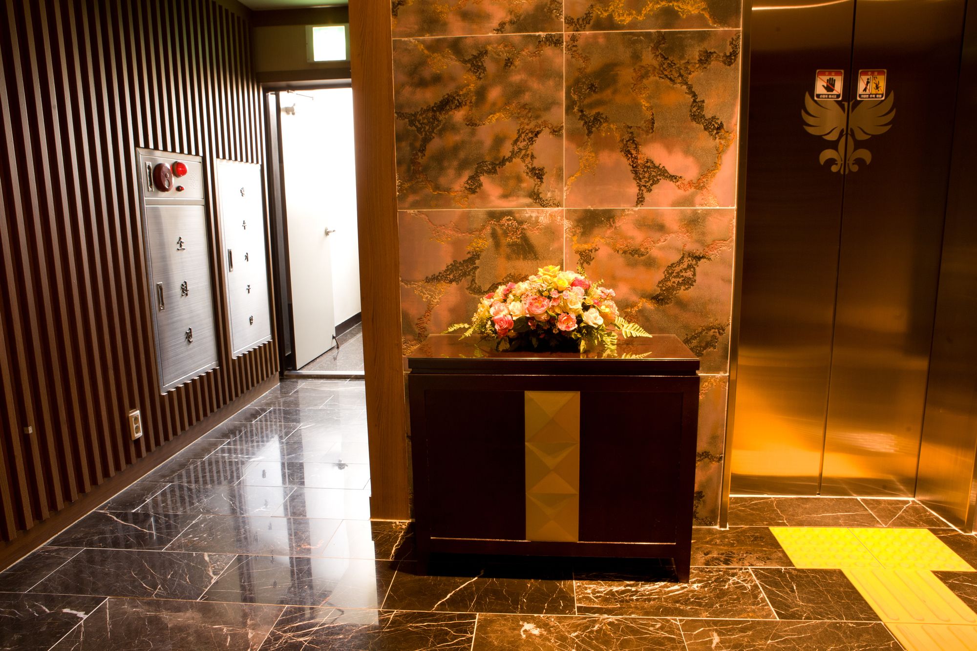Cheonan Best B Hotel