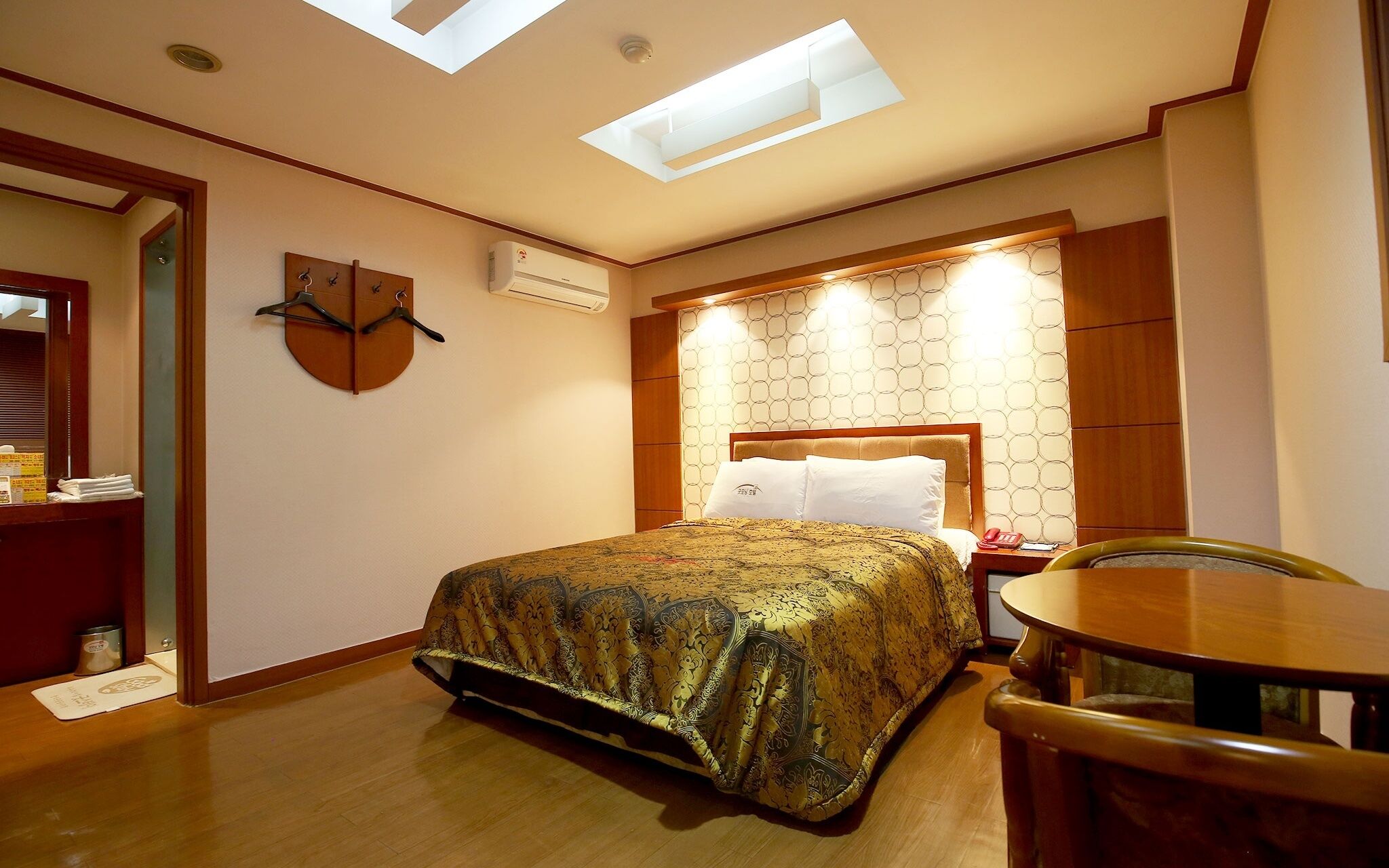 Cheonan Good Morning Hotel