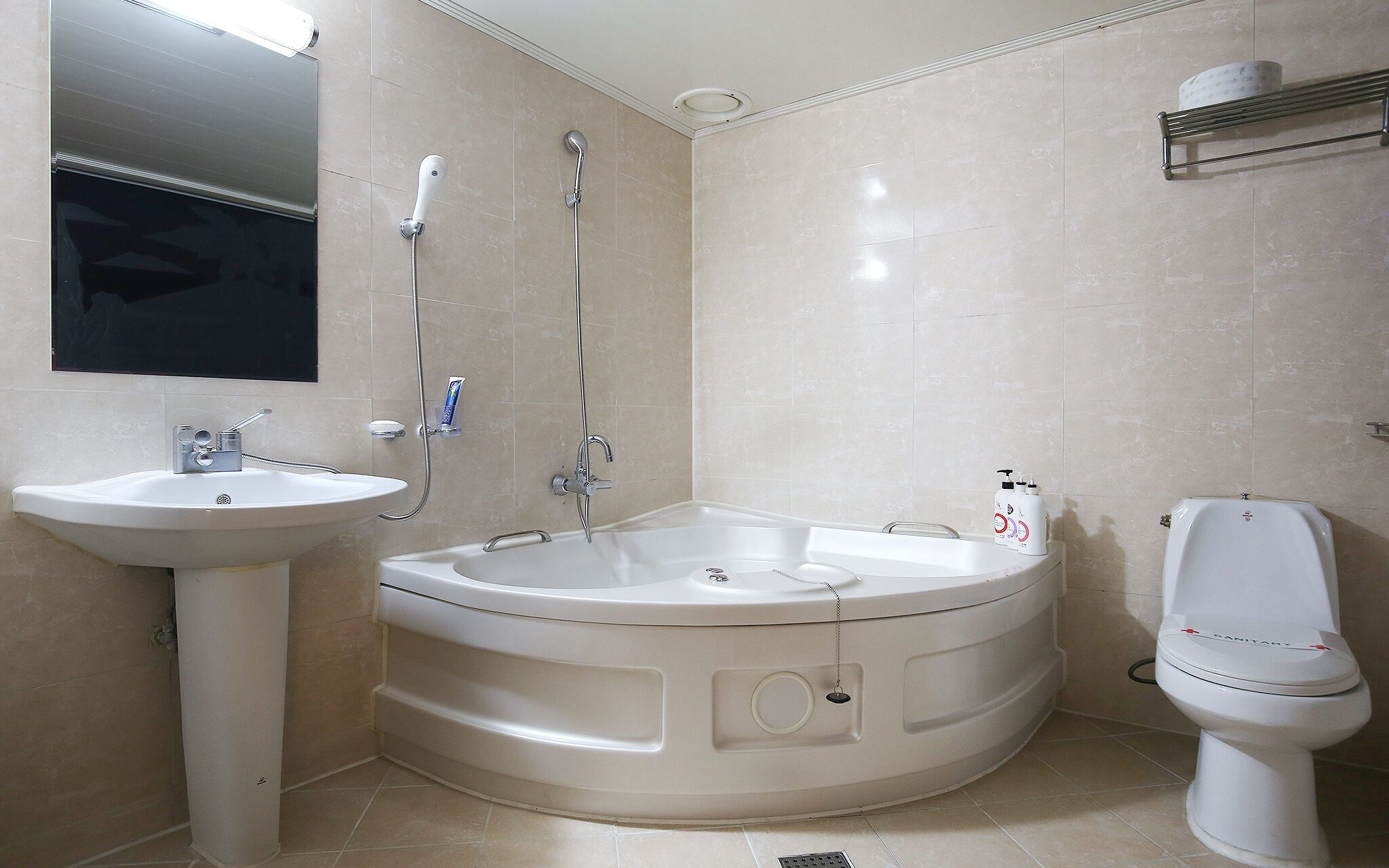 Cheonan Hotel Luis