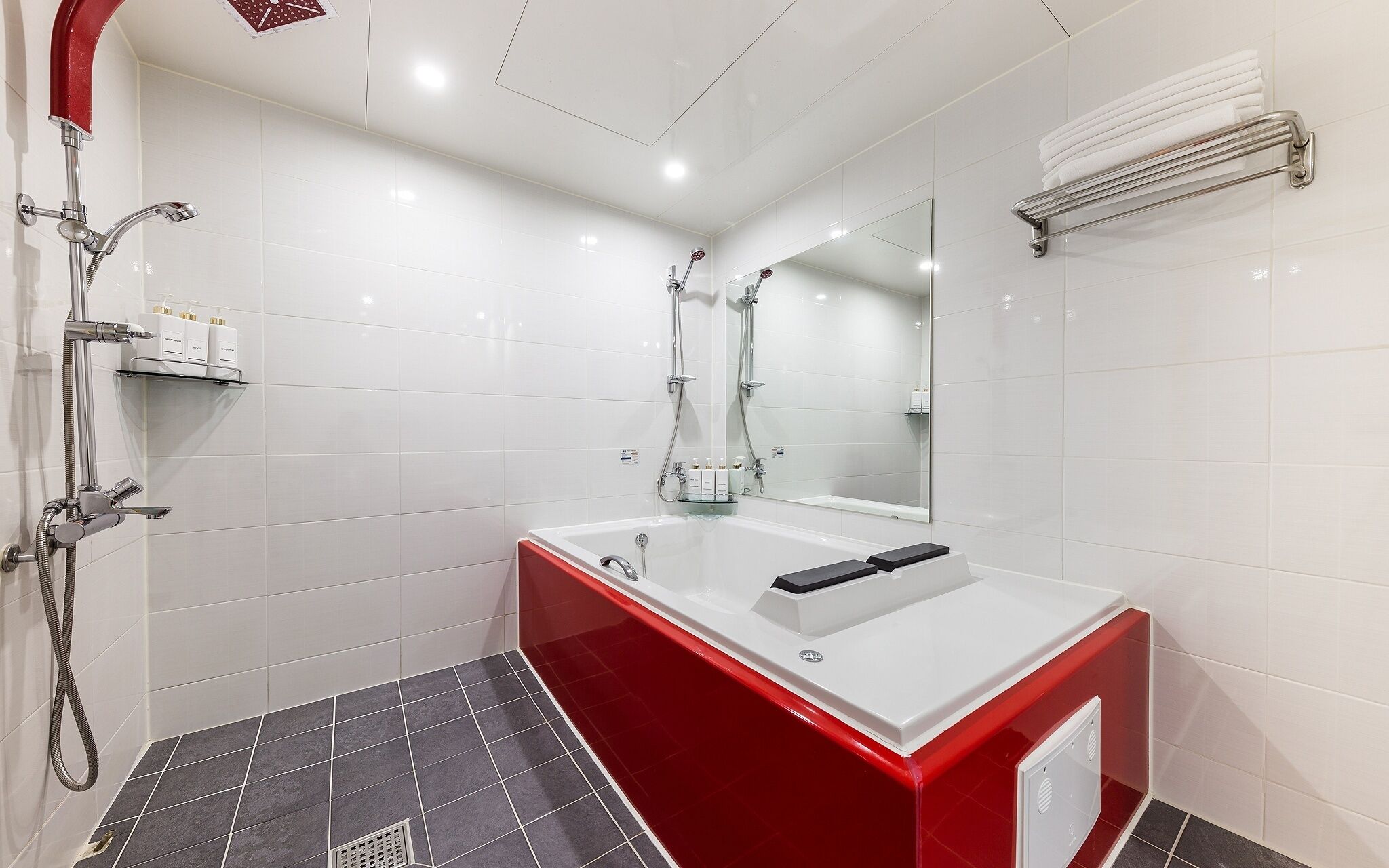 Cheonan Hotel Sarang