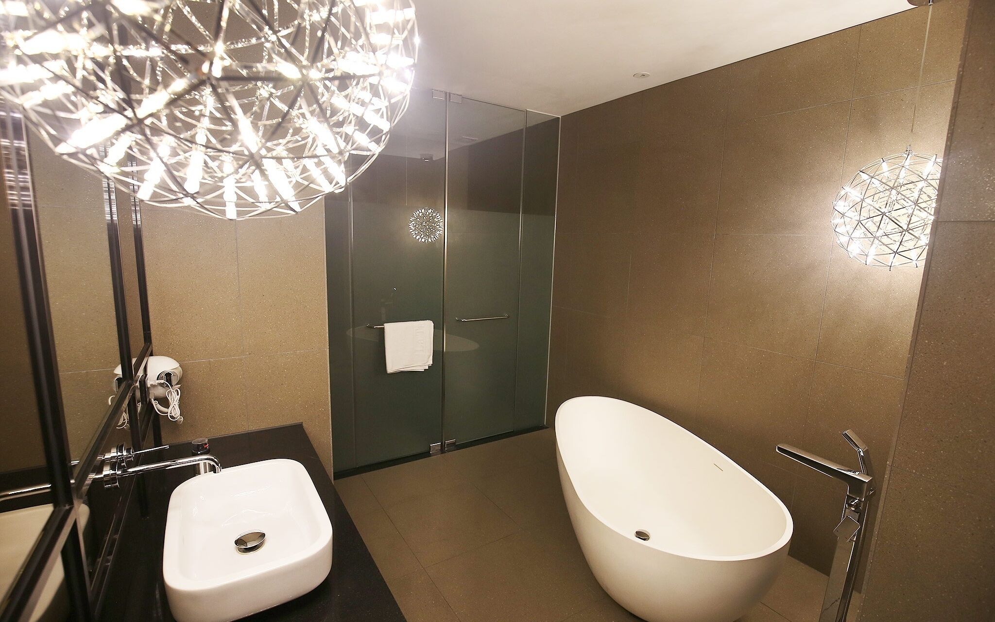Cheonan La Tree Hotel