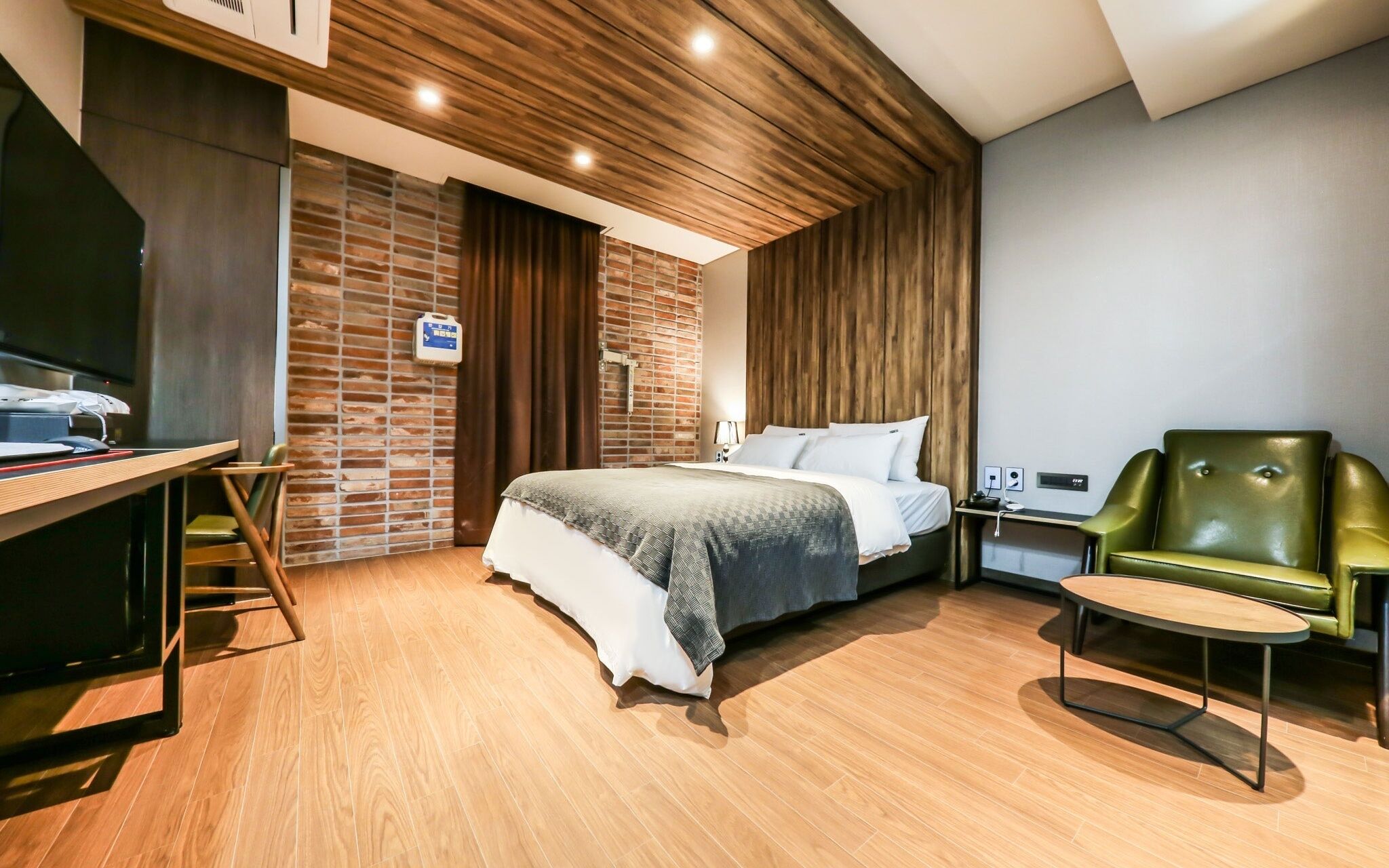 Cheonan MI Hotel