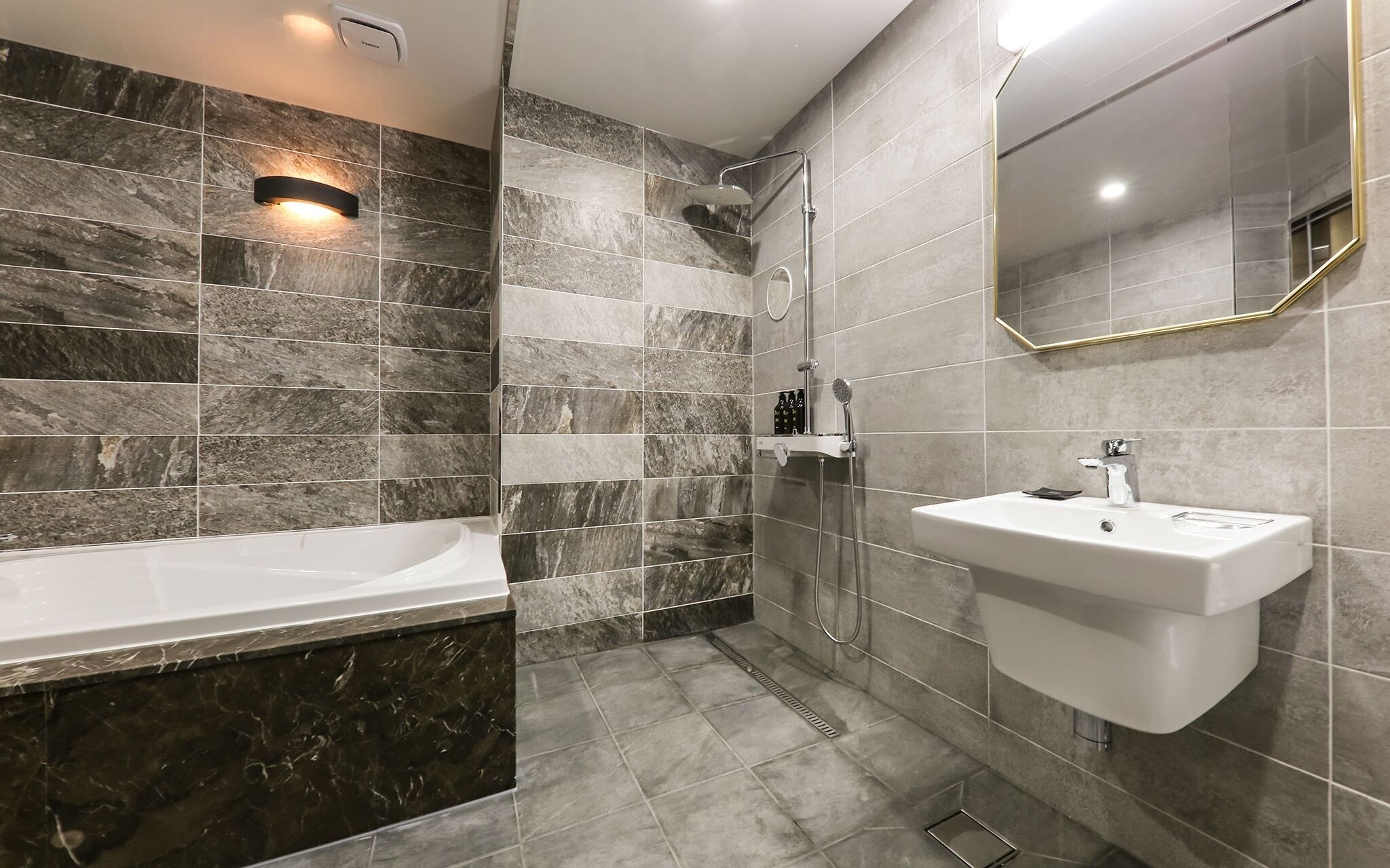 Cheonan MI Hotel