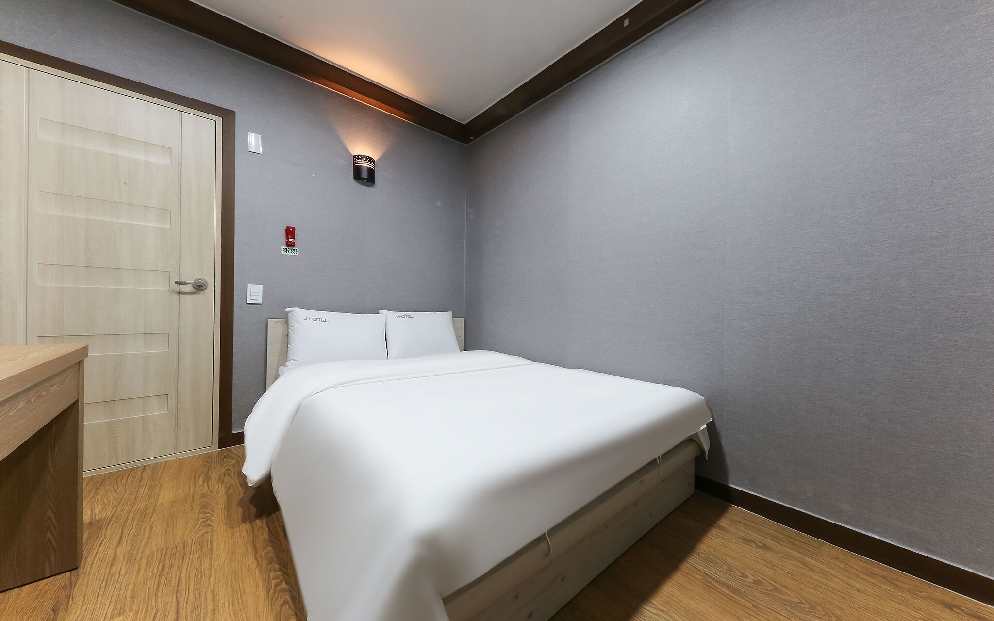 Cheonan Seongjeong J Hotel