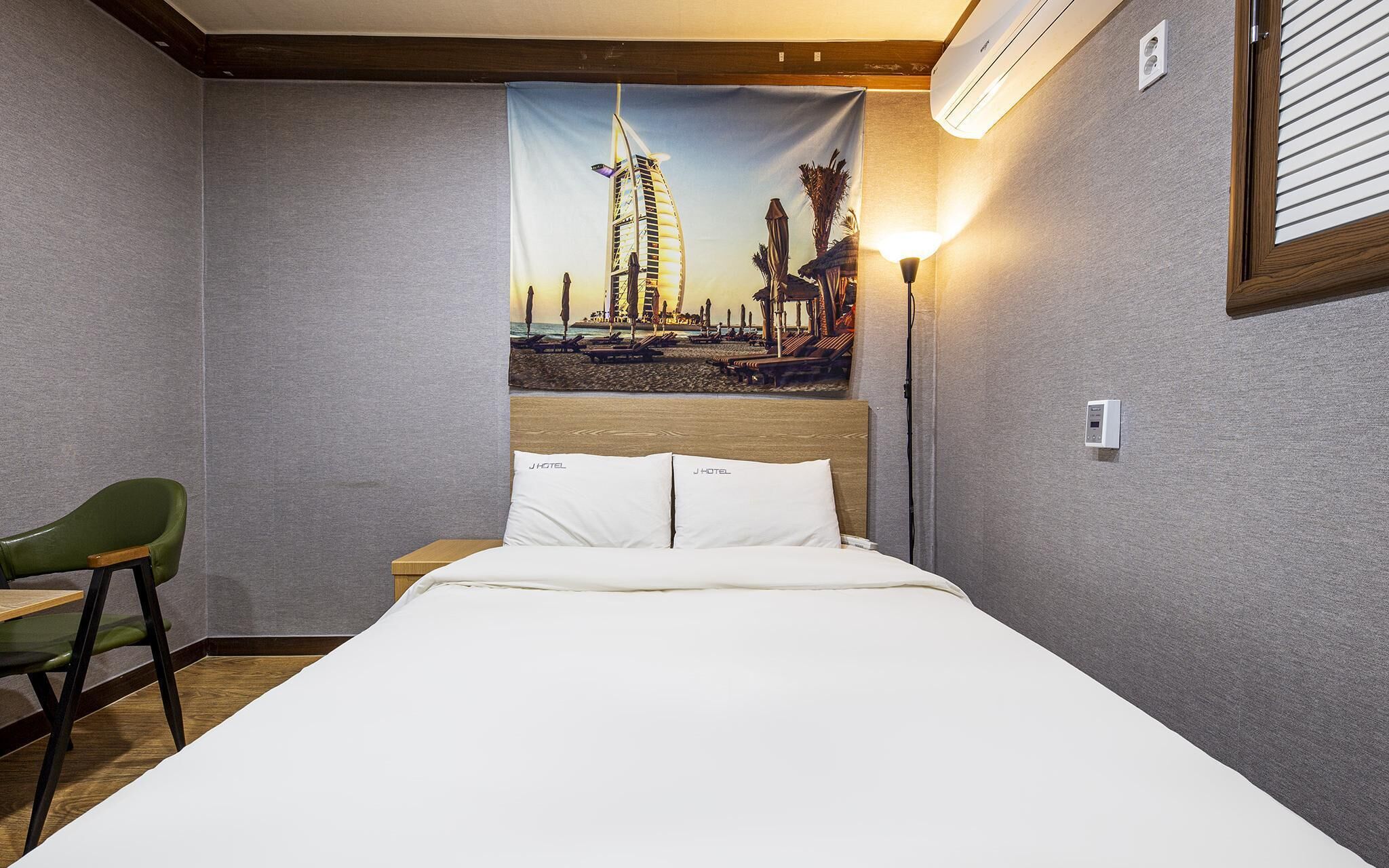 Cheonan Seongjeong J Hotel