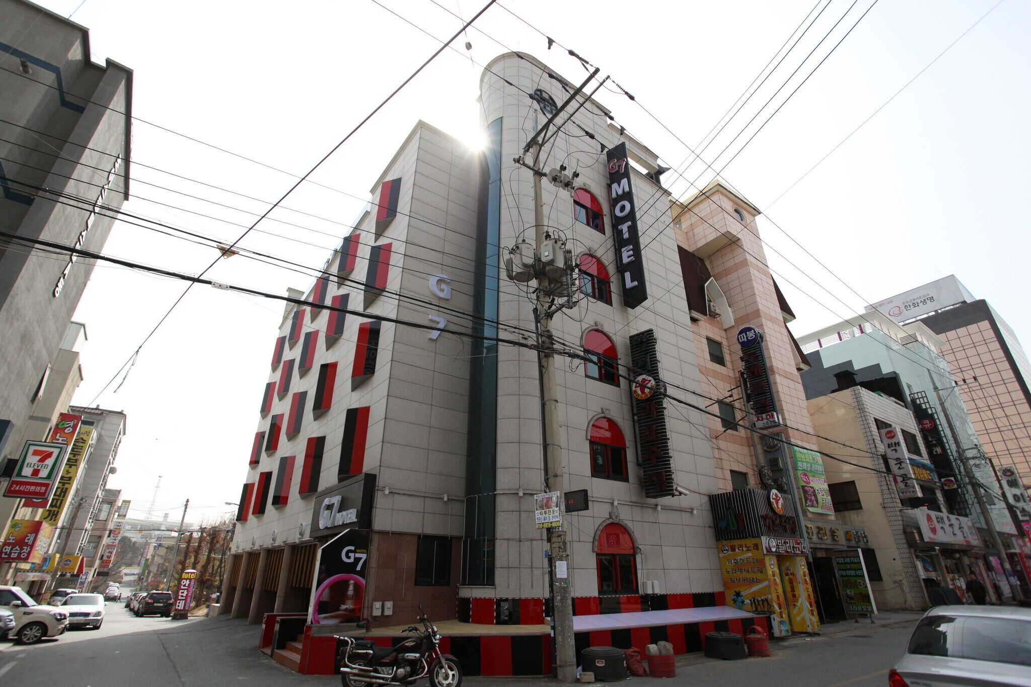 G7 Motel