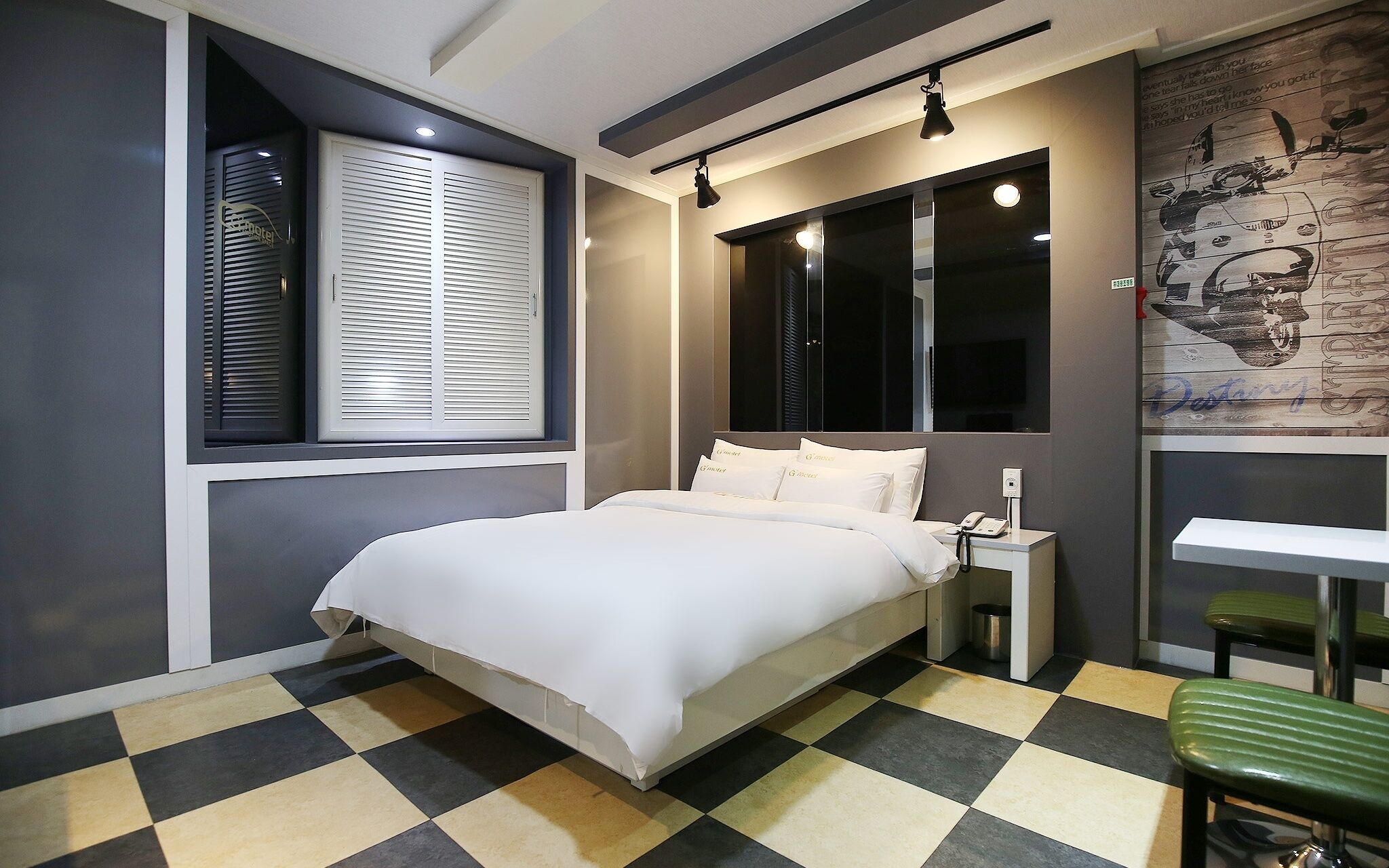 G7 Motel